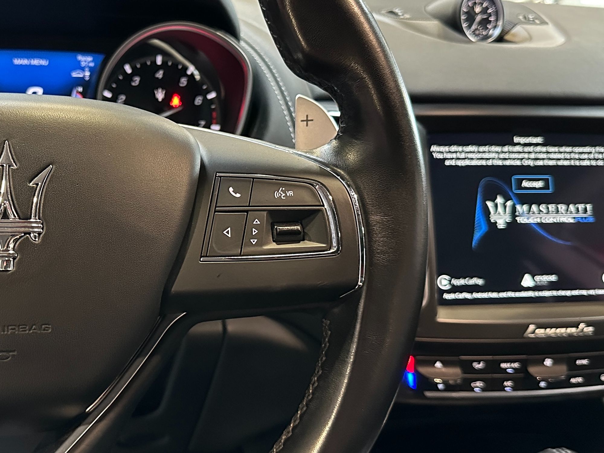 2018 Maserati Levante GranLusso photo 19