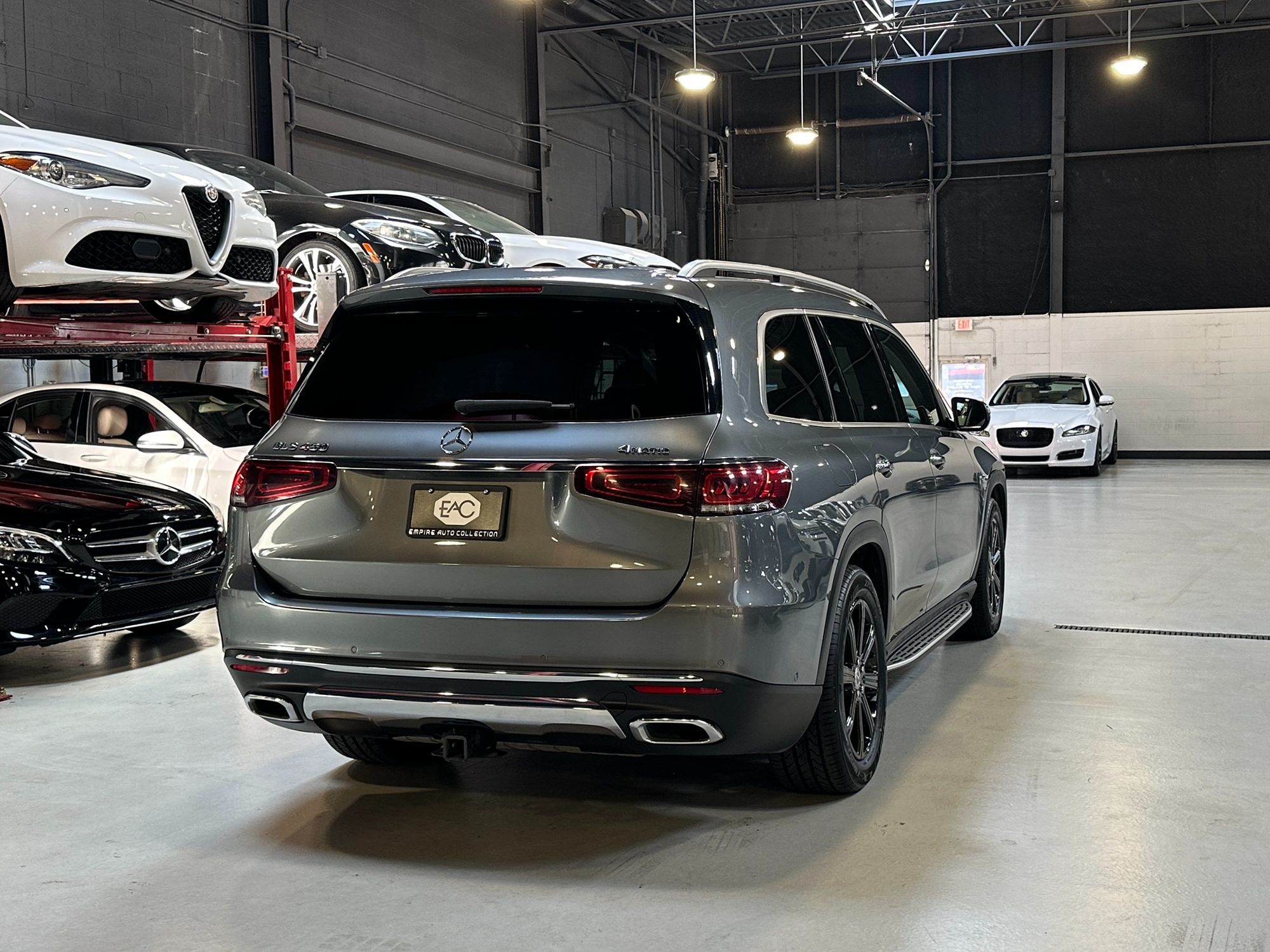 2021 Mercedes Benz GLS 450 4MATIC photo 2