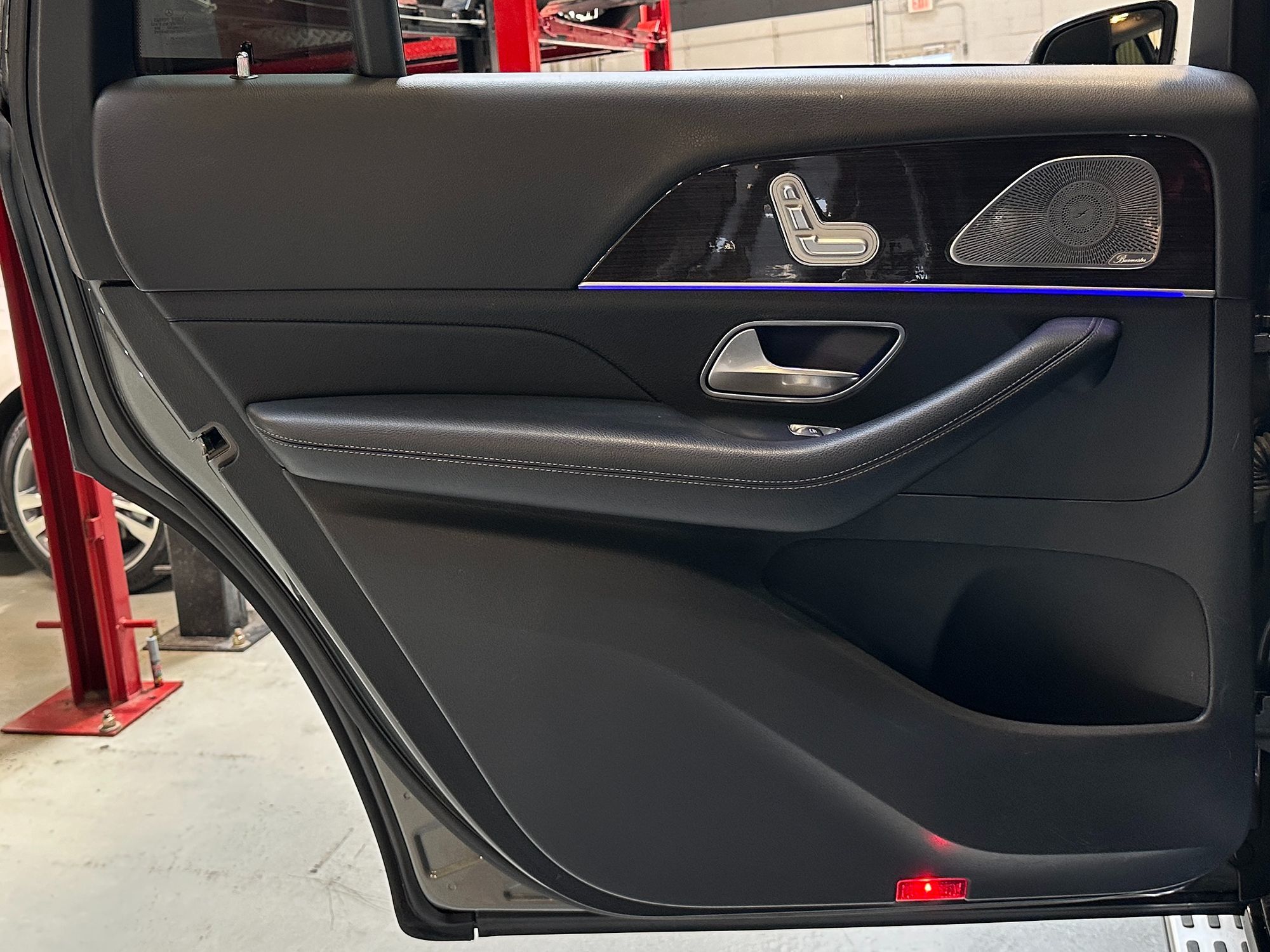 2021 Mercedes Benz GLS 450 4MATIC photo 19