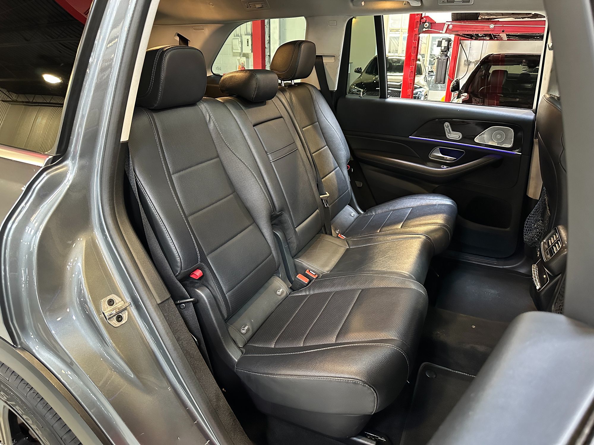 2021 Mercedes Benz GLS 450 4MATIC photo 21