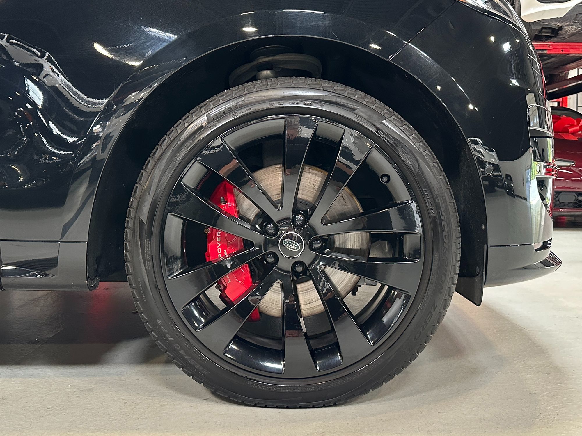 2023 Land Rover Range Rover Sport photo 10