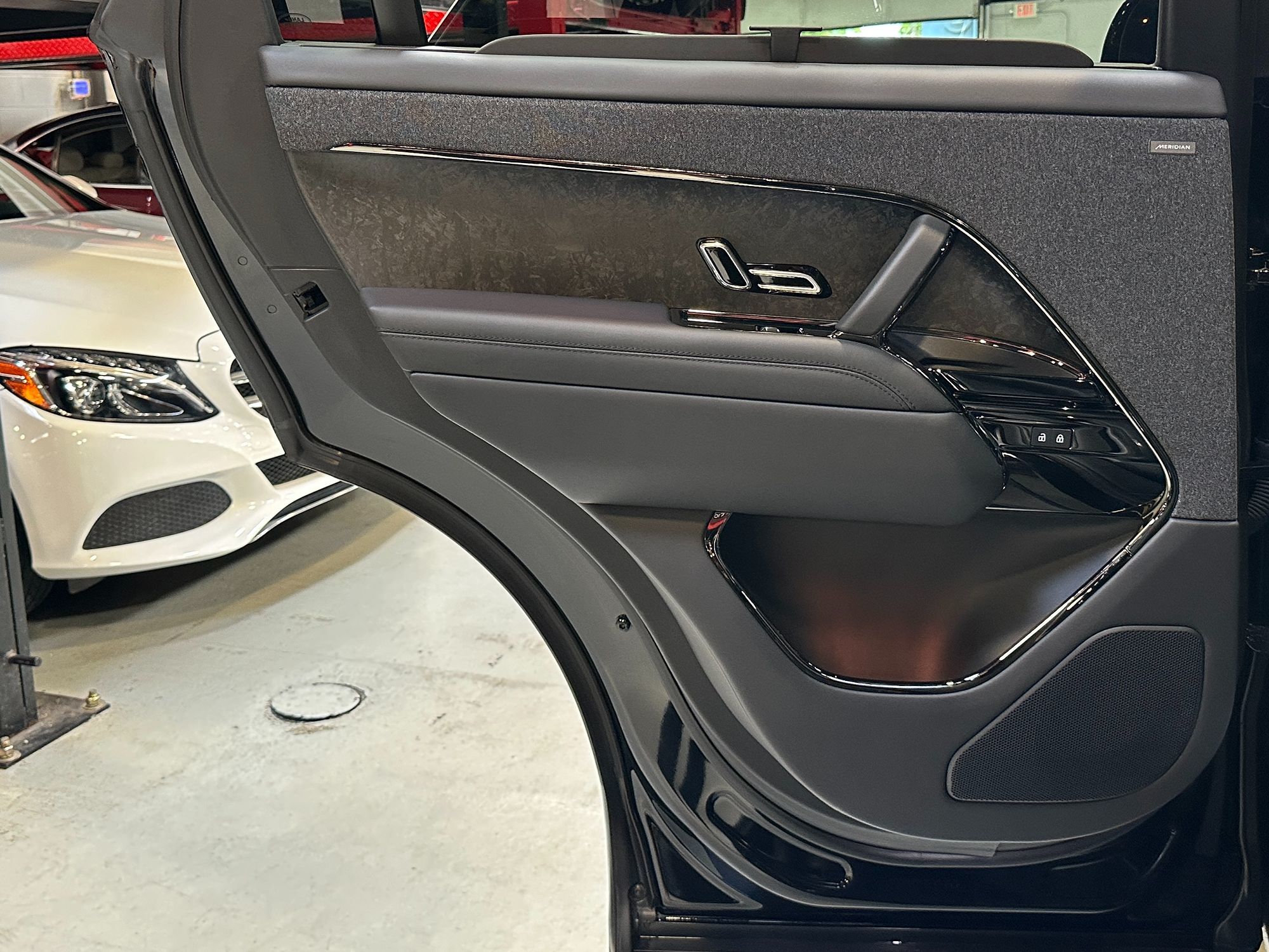 2023 Land Rover Range Rover Sport photo 21