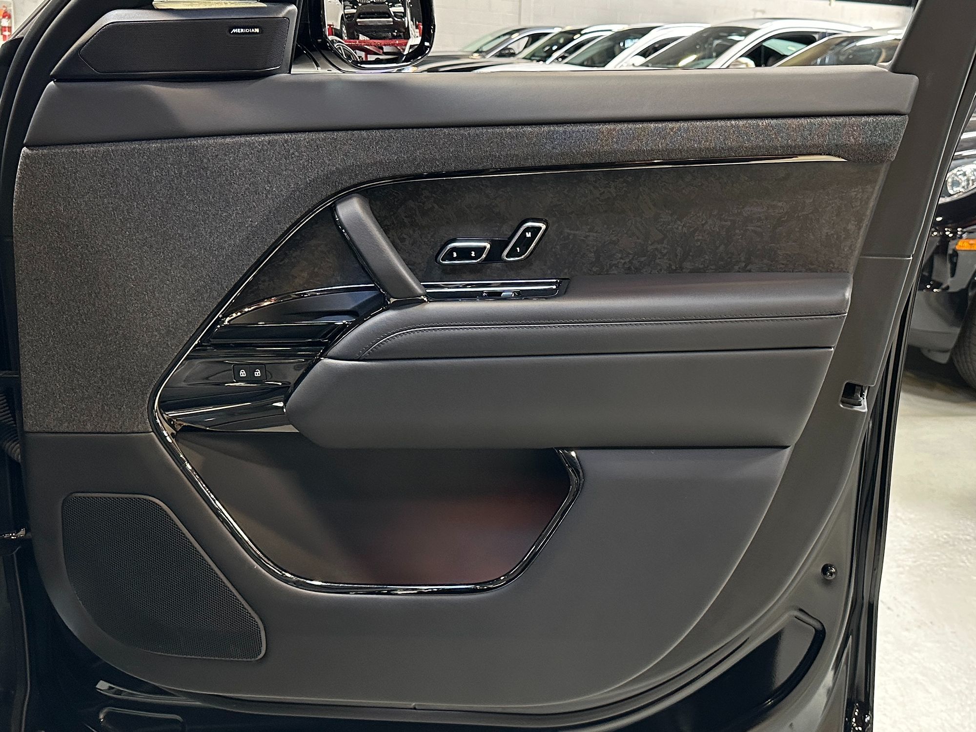 2023 Land Rover Range Rover Sport photo 25