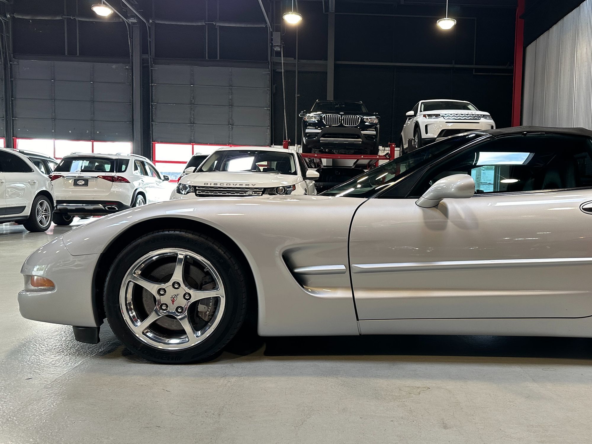 2000 Chevrolet Corvette photo 2