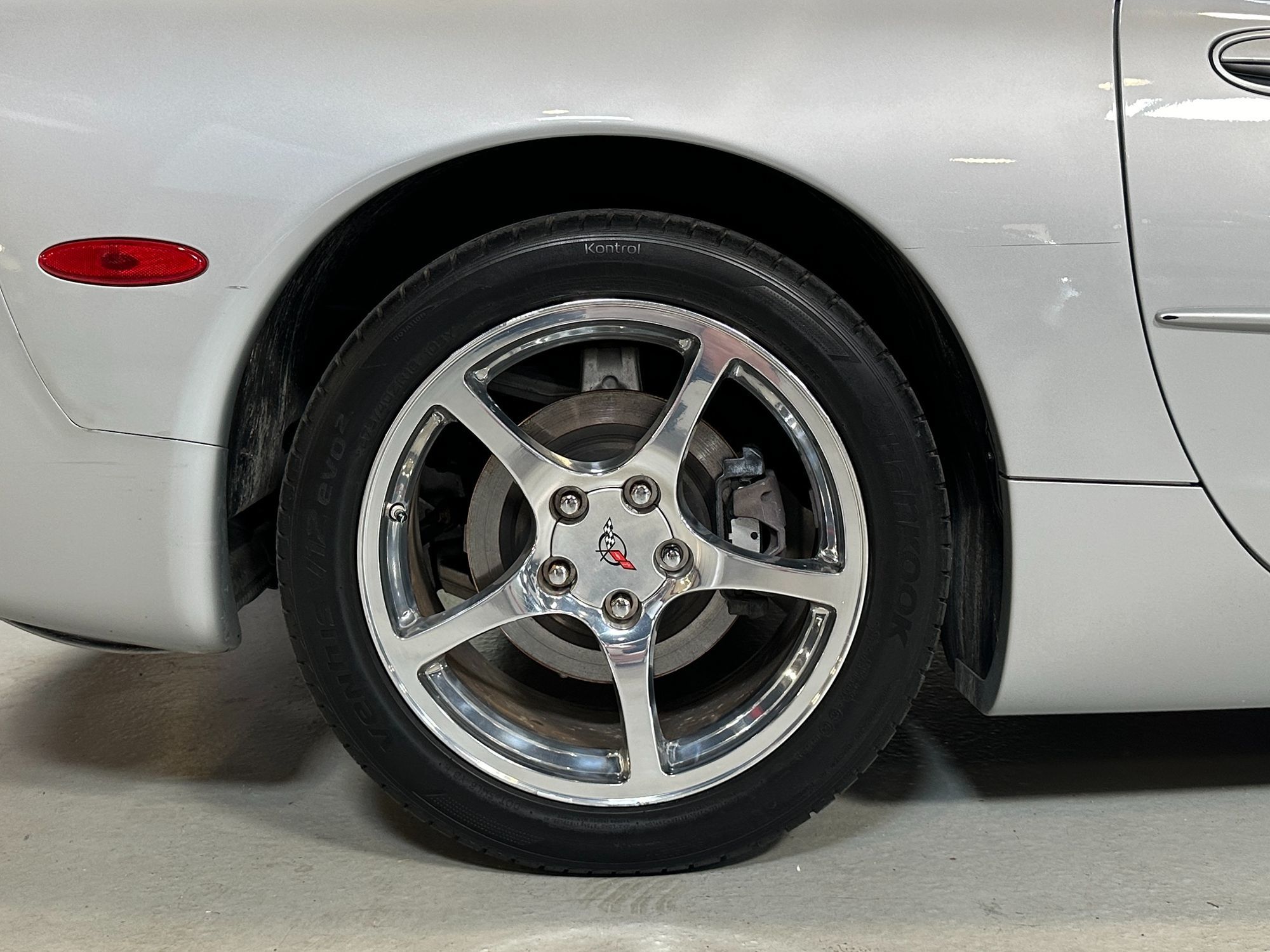 2000 Chevrolet Corvette photo 10