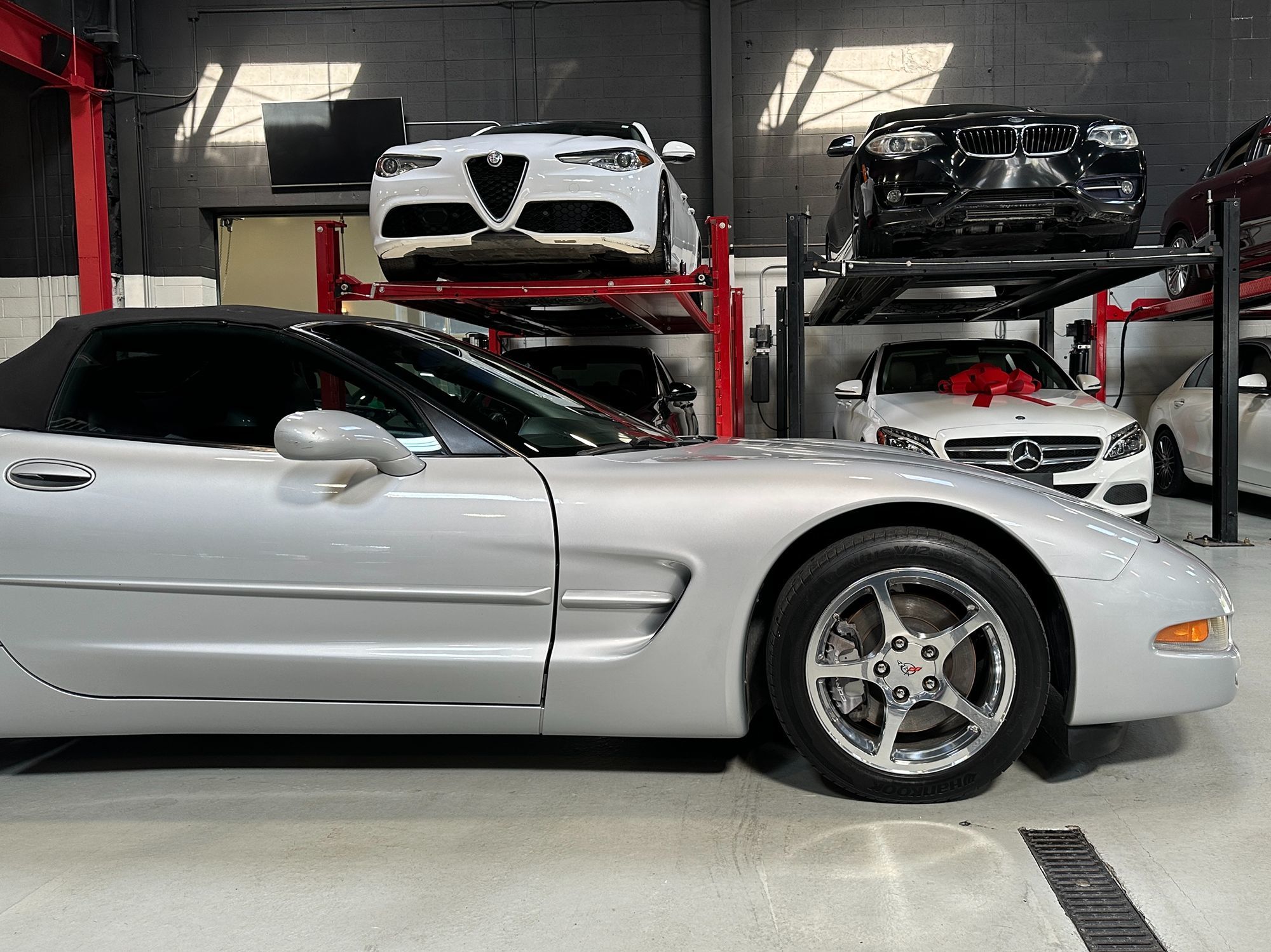 2000 Chevrolet Corvette photo 11
