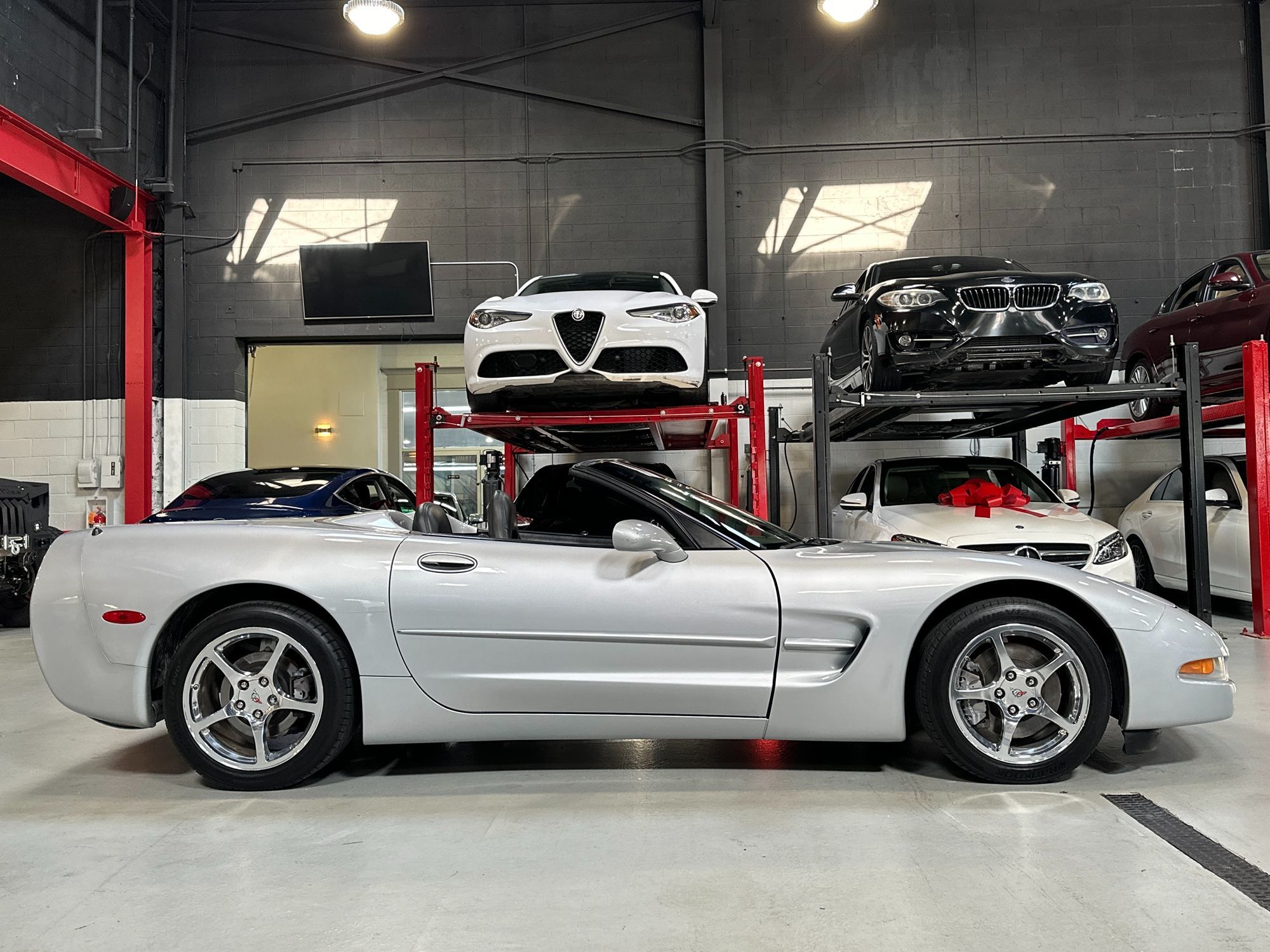 2000 Chevrolet Corvette photo 16