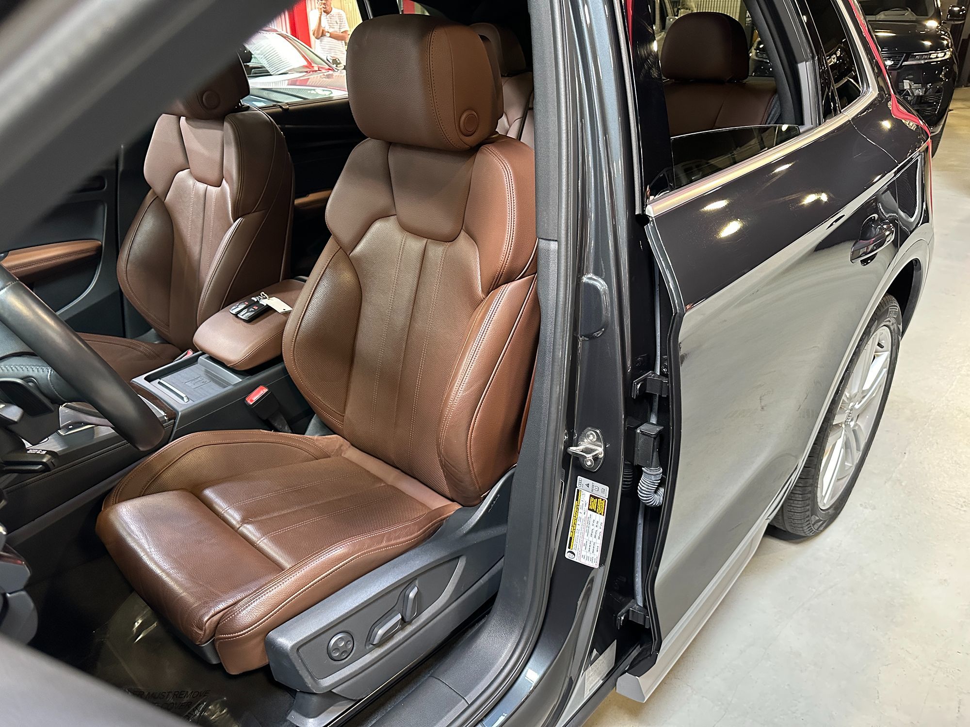 2019 Audi Q5 Premium Plus photo 16