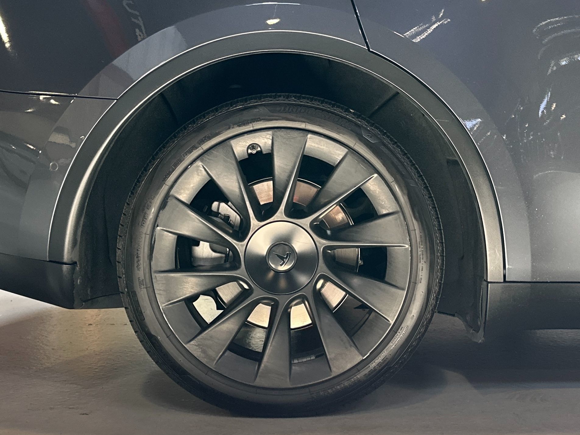 2021 Tesla Model Y Long Range photo 10