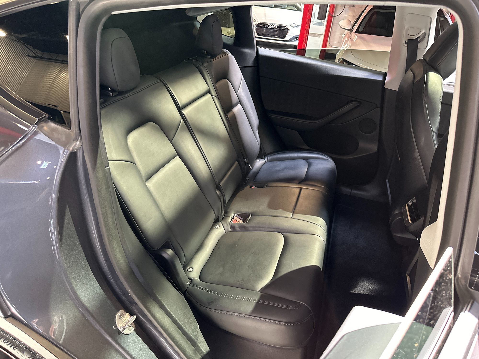 2021 Tesla Model Y Long Range photo 22