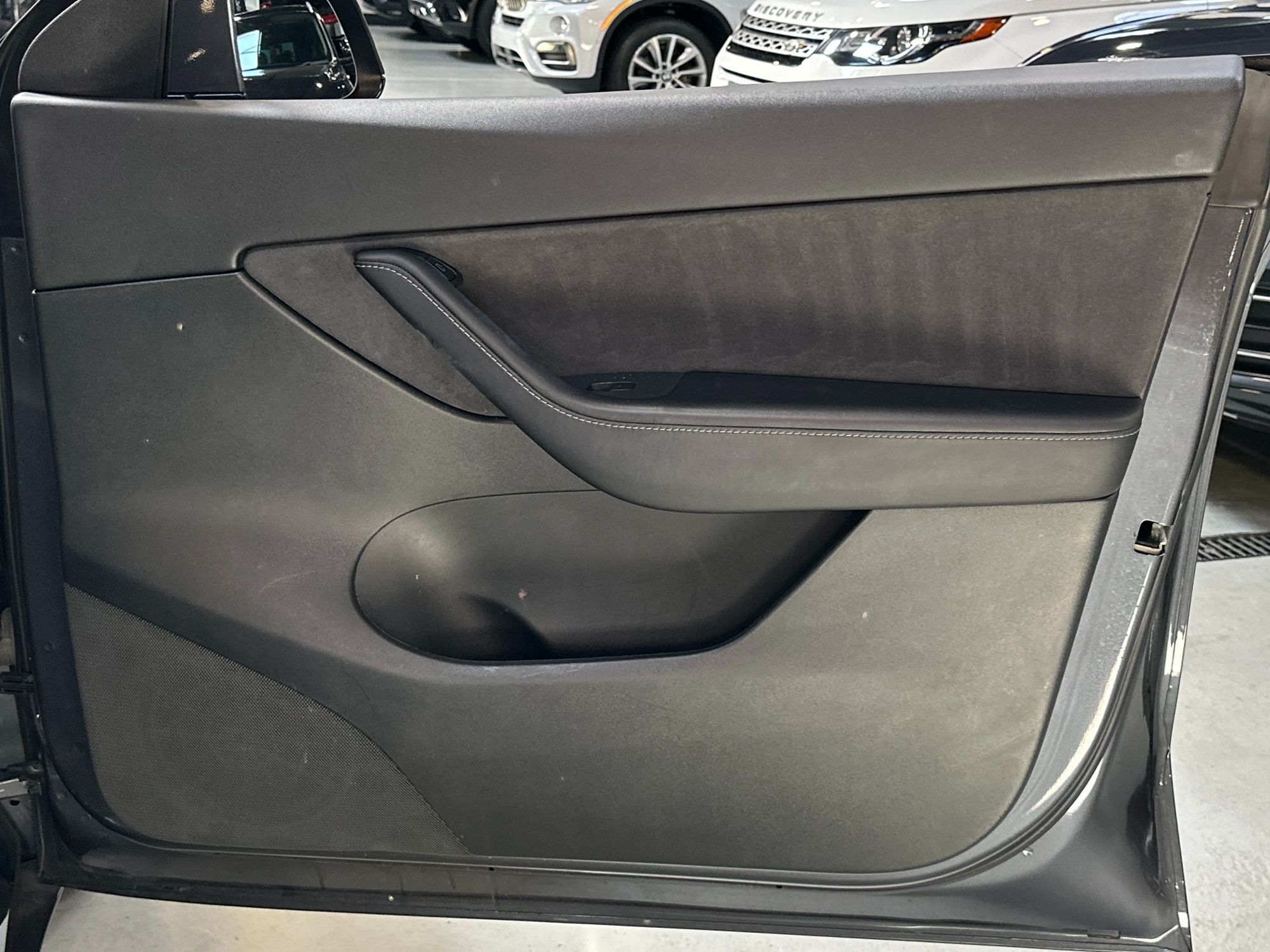 2021 Tesla Model Y Long Range photo 24