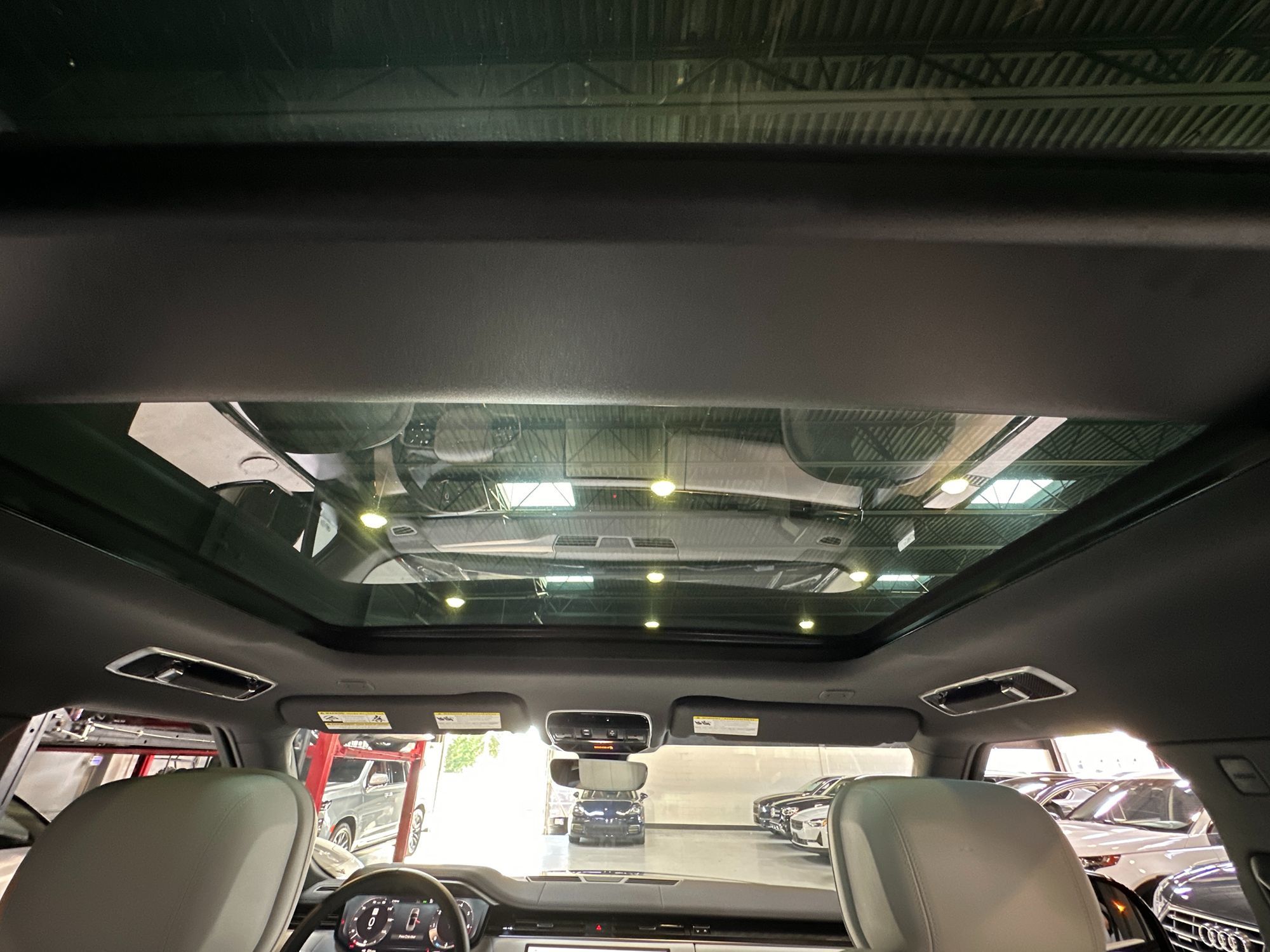 2024 Land Rover Range Rover Sport SE photo 30
