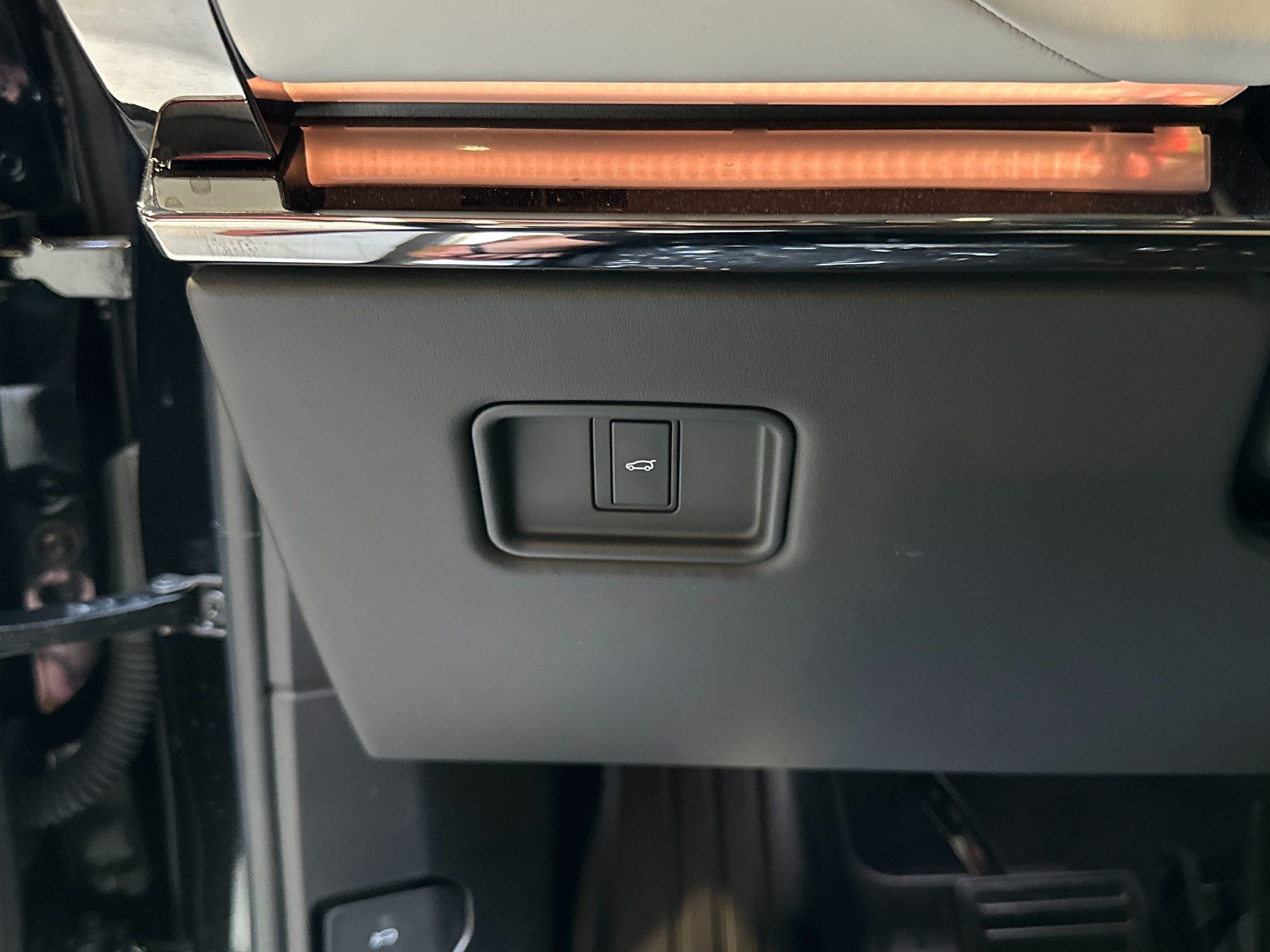 2024 Land Rover Range Rover Sport SE photo 17
