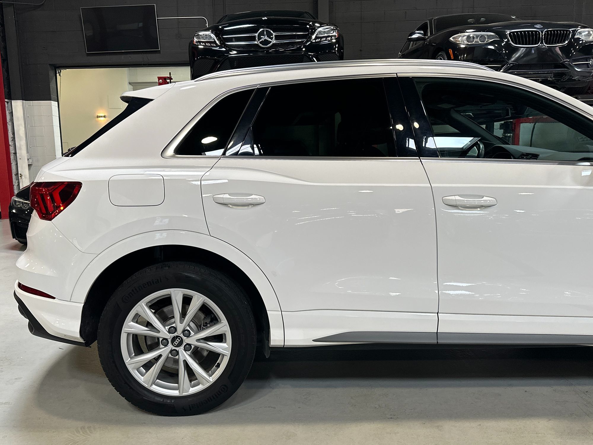 2023 Audi Q3 S line Premium photo 9