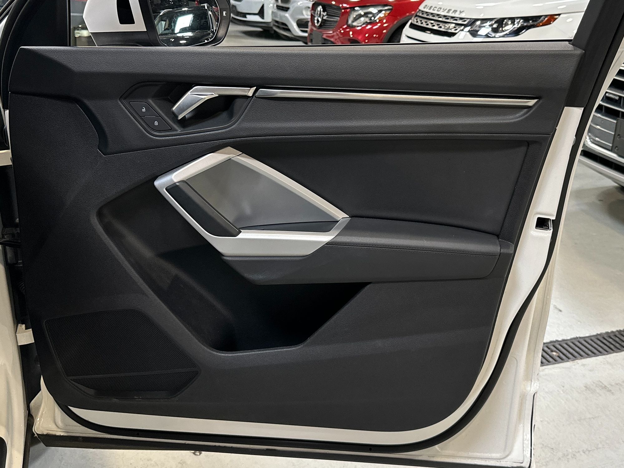 2023 Audi Q3 S line Premium photo 28