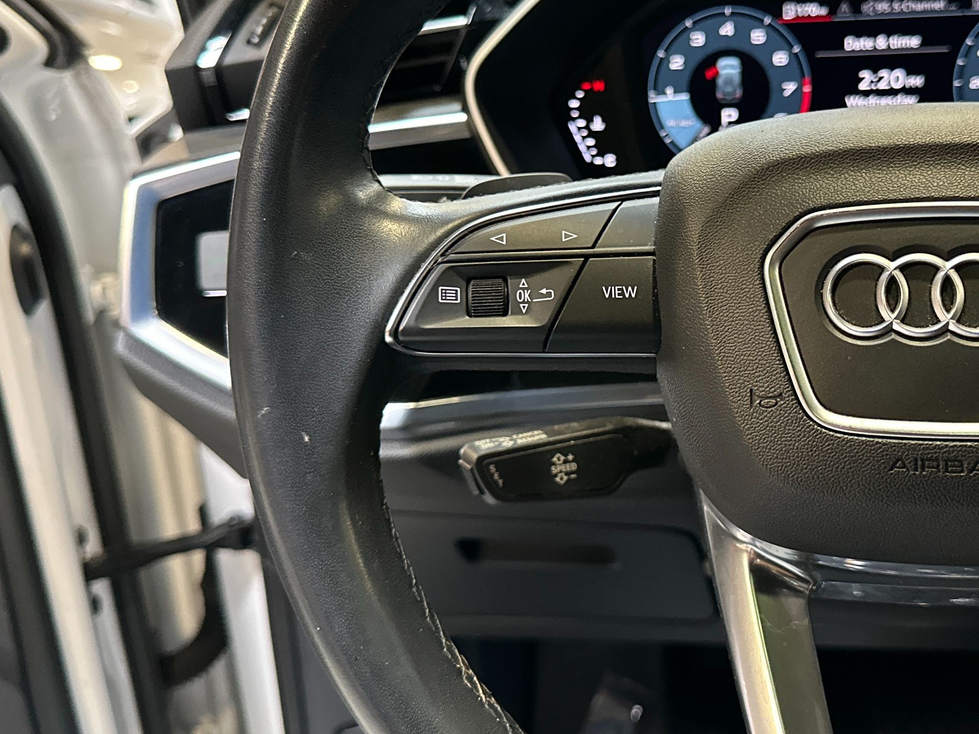 2023 Audi Q3 S line Premium photo 19