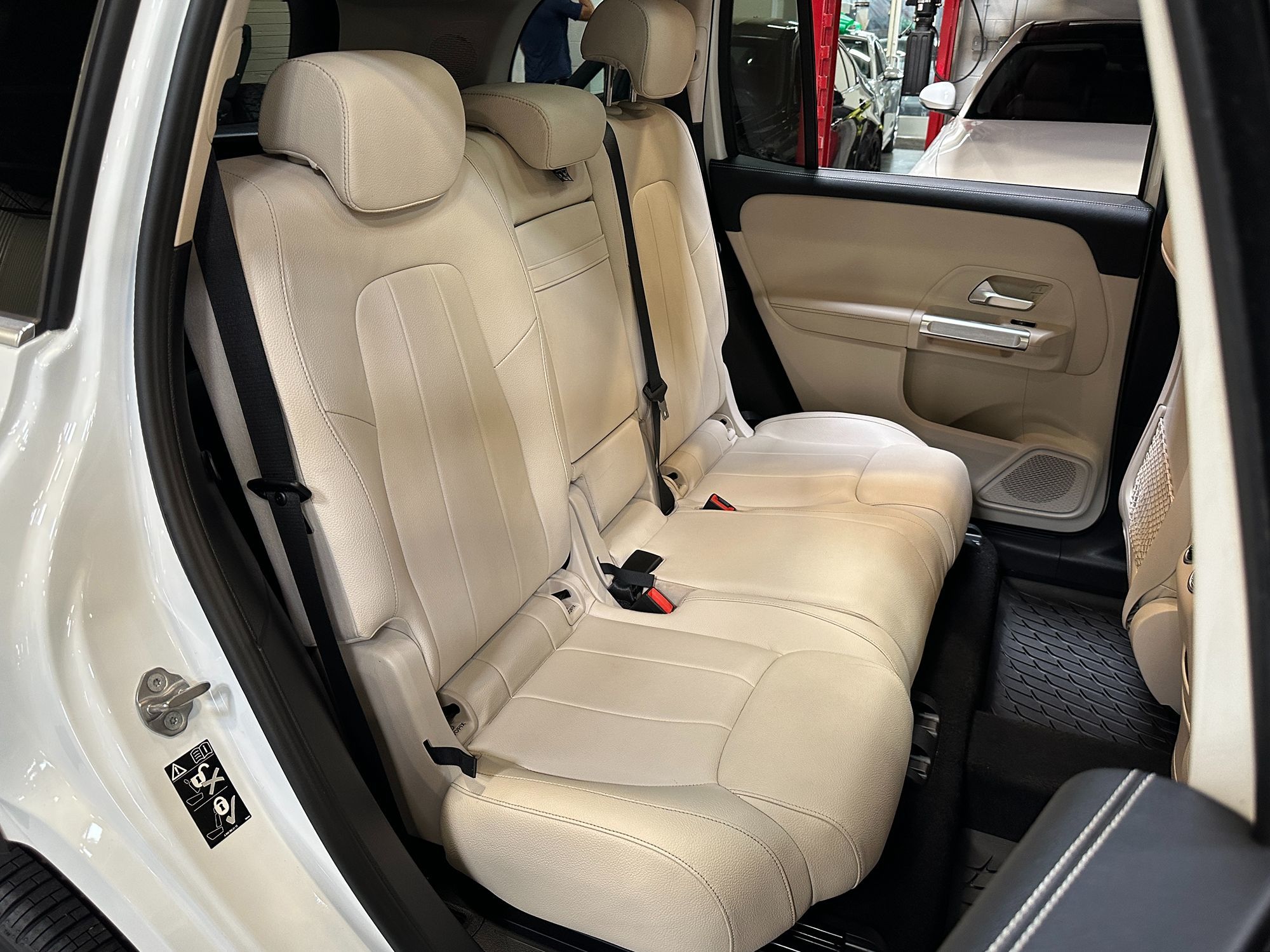 2021 Mercedes Benz GLB 250 4MATIC photo 26