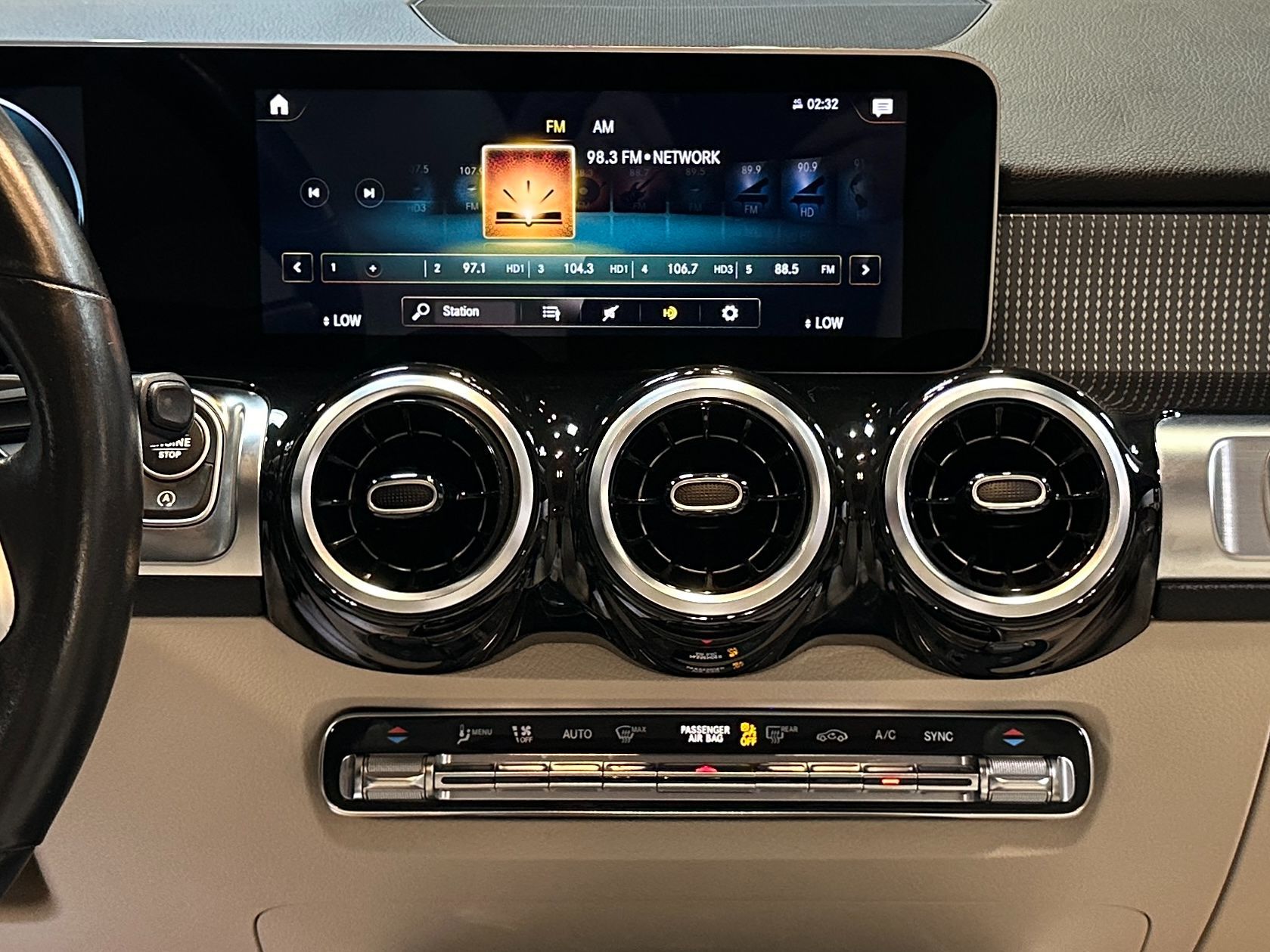 2021 Mercedes Benz GLB 250 4MATIC photo 21
