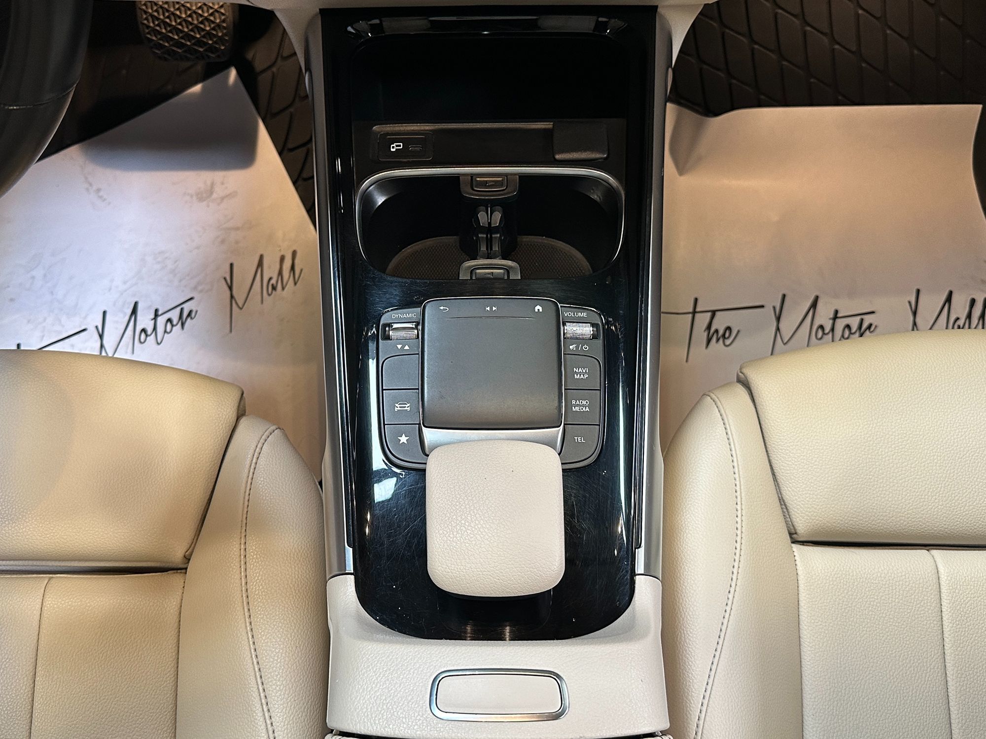 2021 Mercedes Benz GLB 250 4MATIC photo 22
