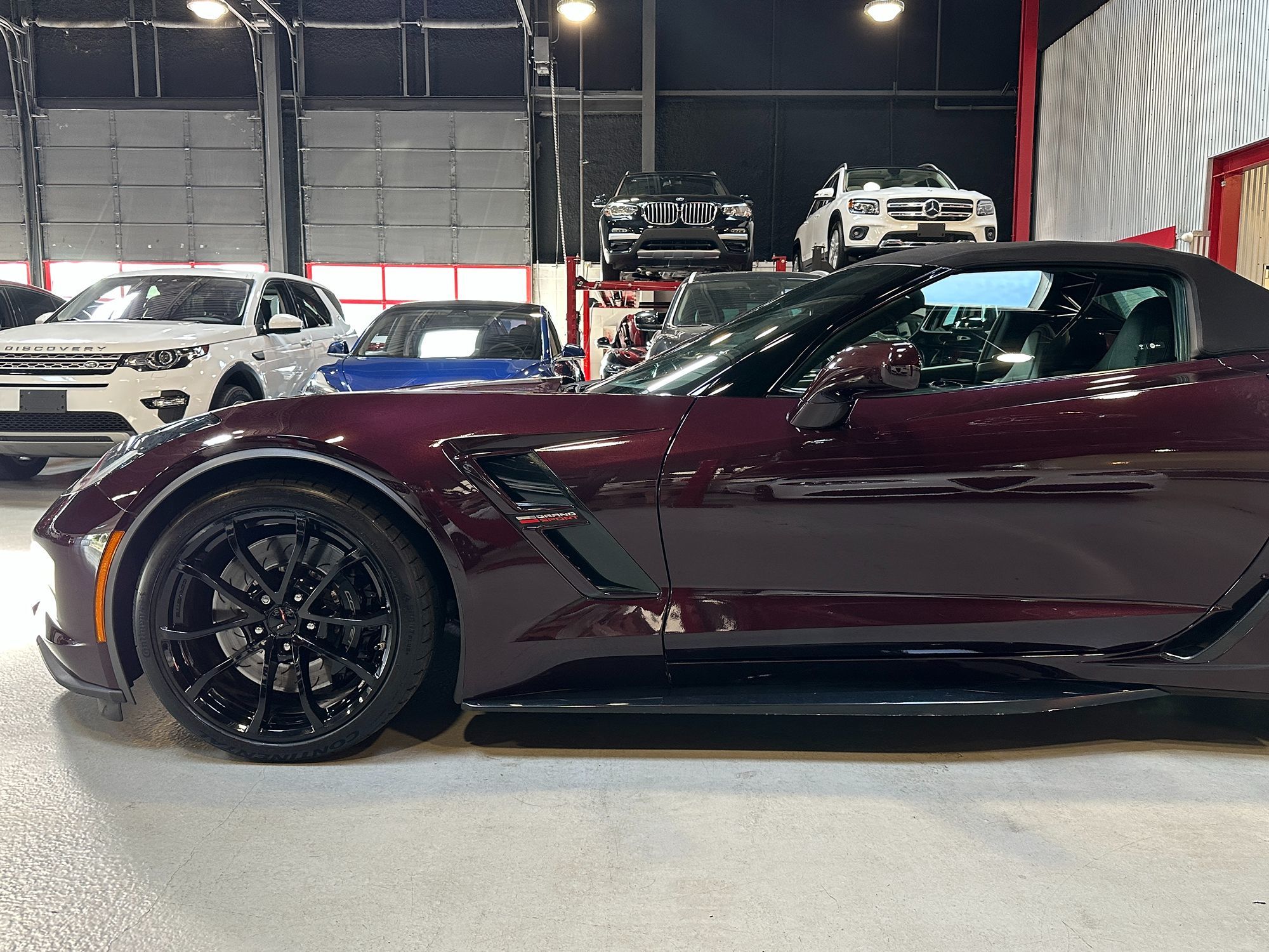 2017 Chevrolet Corvette Grand Sport 3LT photo 2
