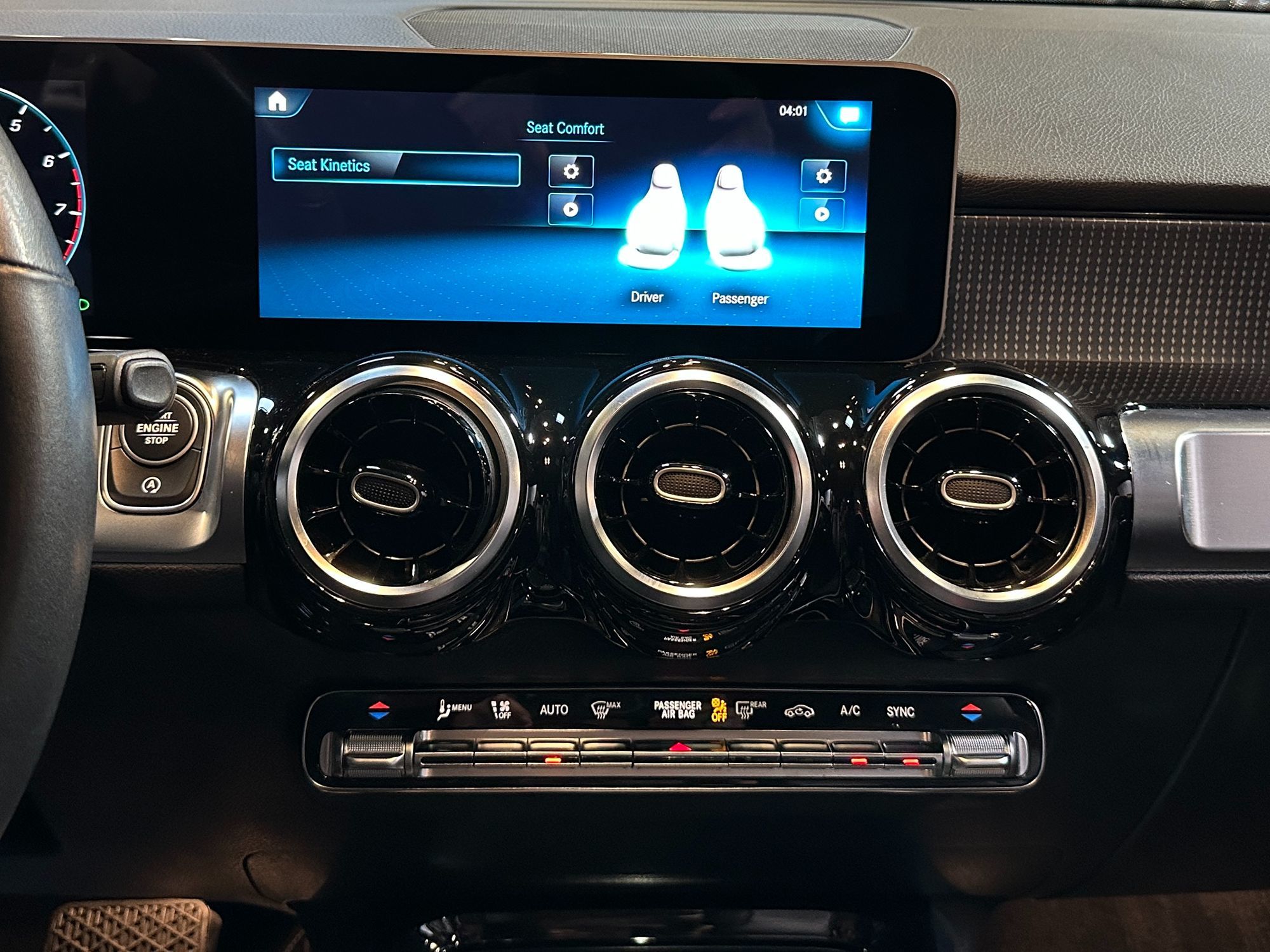 2021 Mercedes Benz GLB 250 4MATIC photo 20