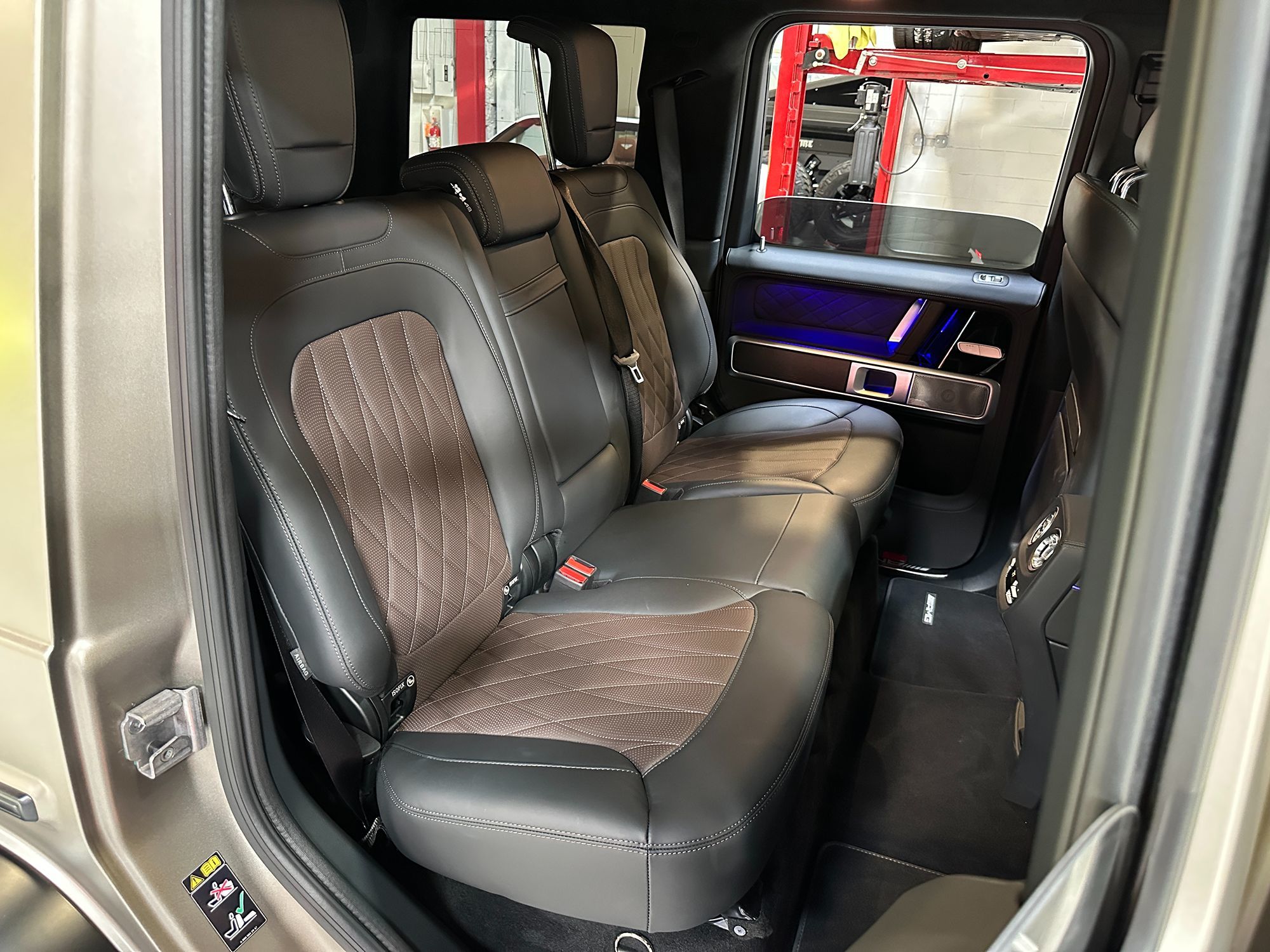 2025 Mercedes Benz G AMG 63 photo 24