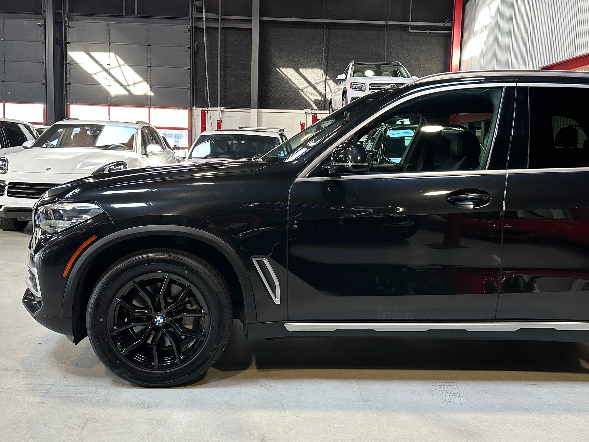 Photo 2 of this BMW X5