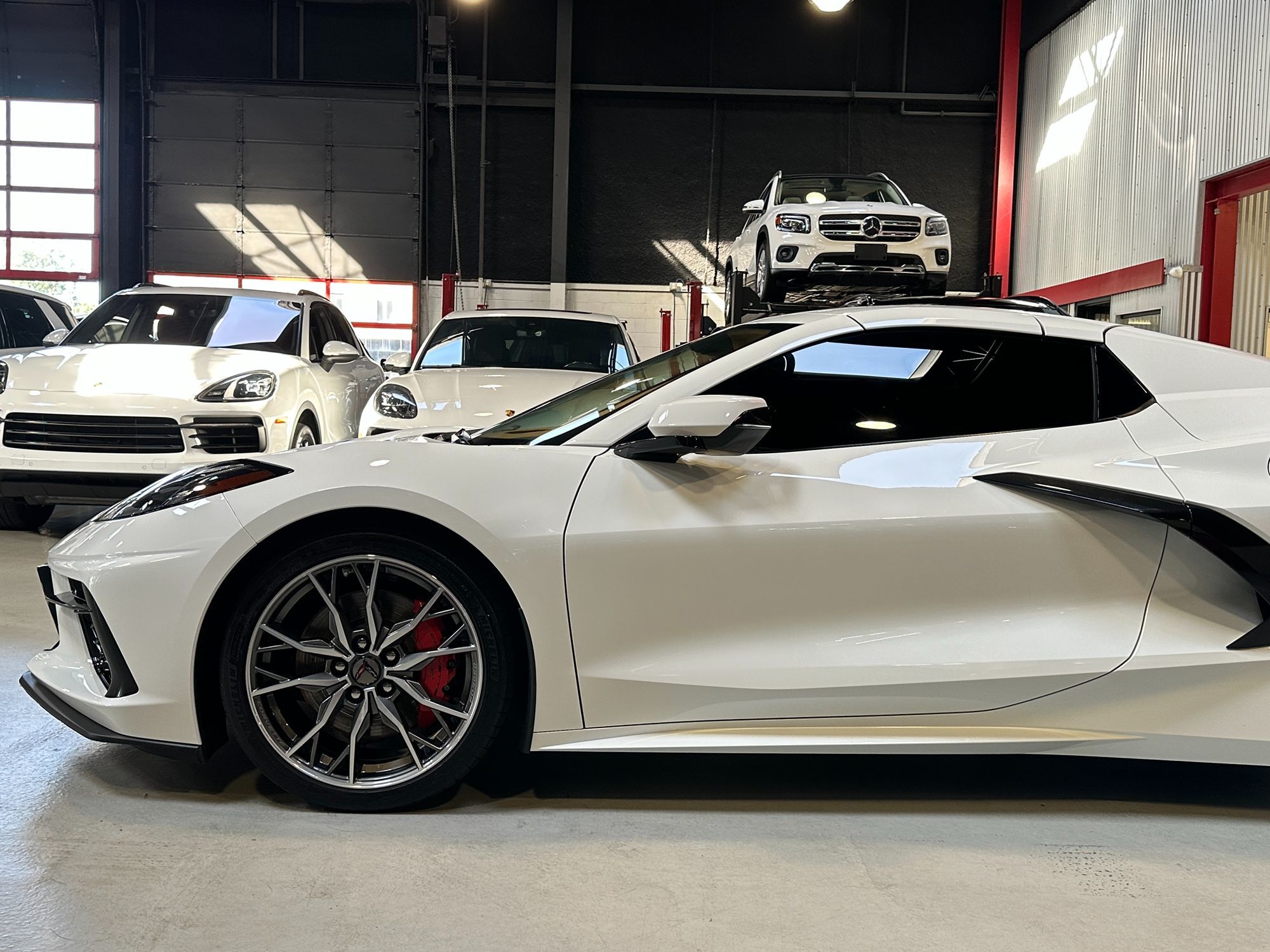 2023 Chevrolet Corvette 3LT photo 2