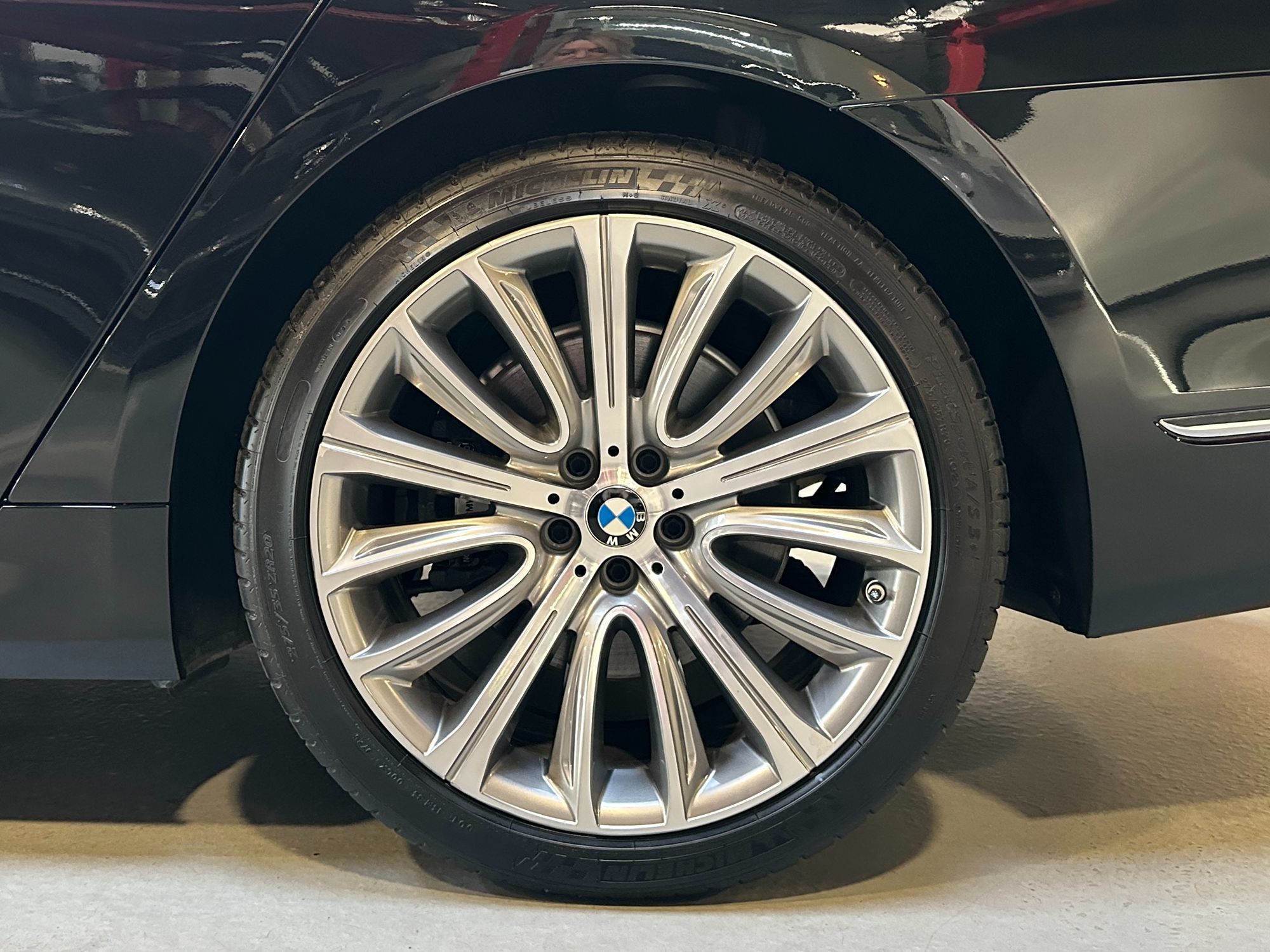2016 Bmw 750i photo 3