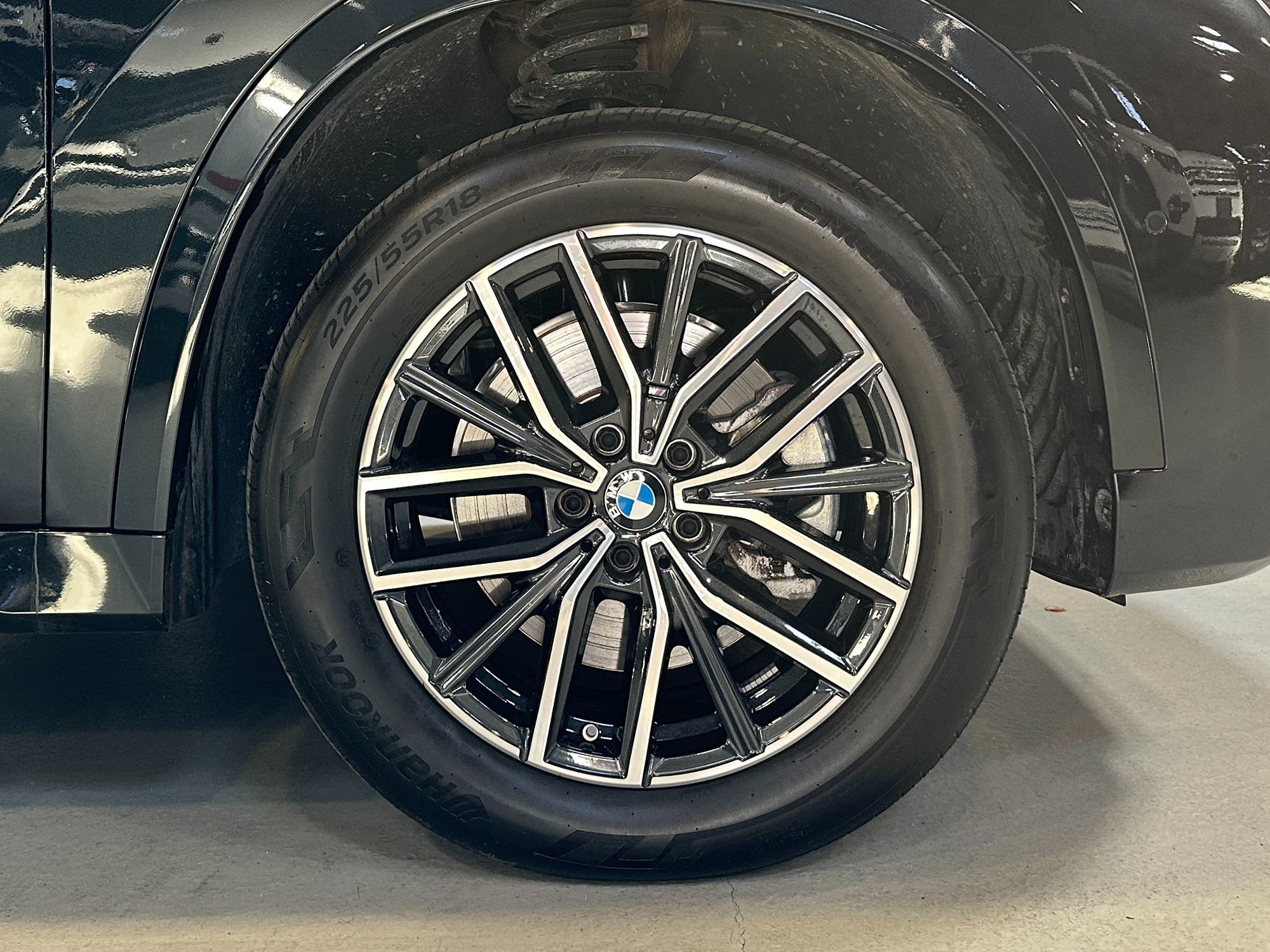Photo 12 of this BMW X1