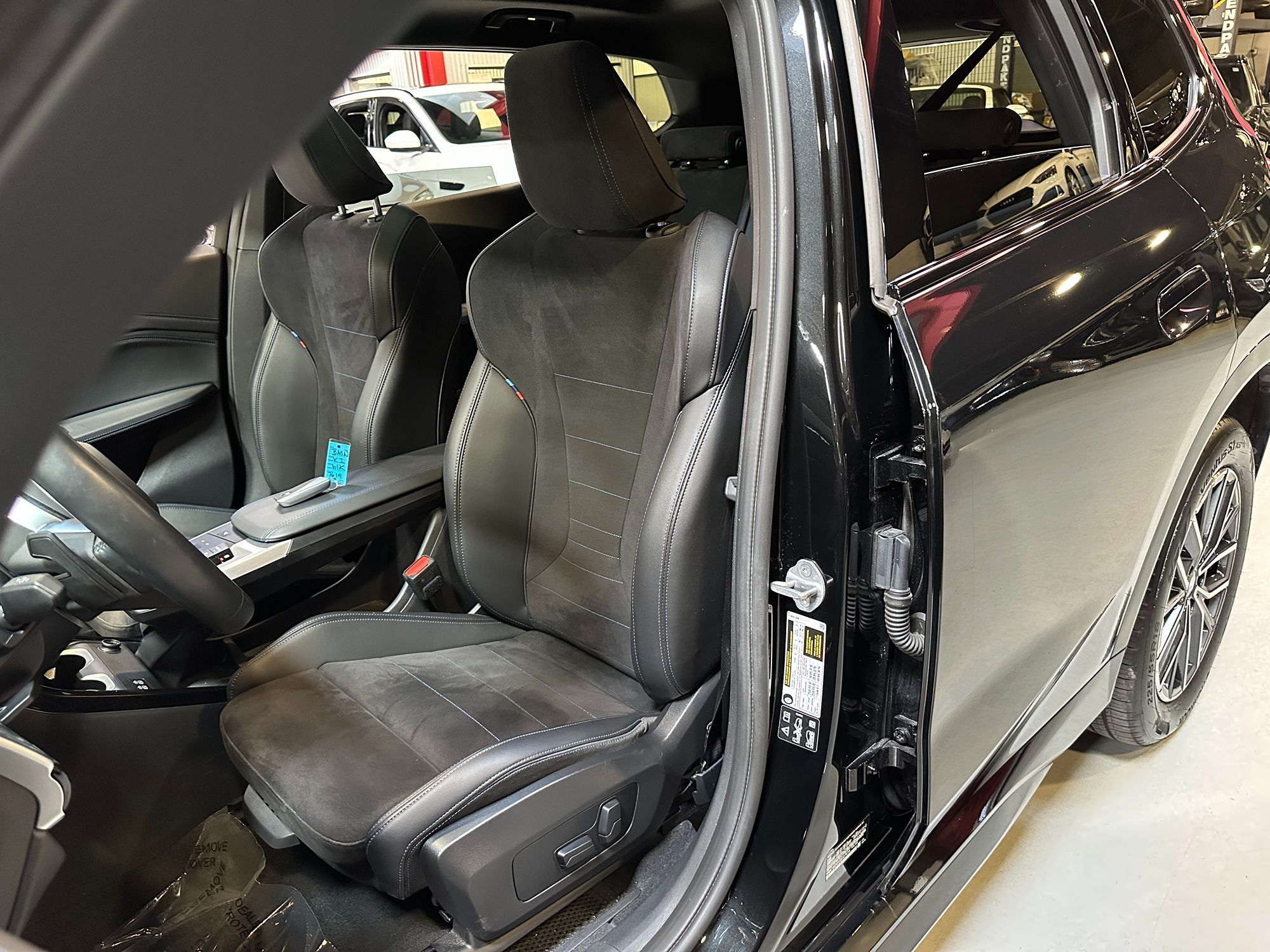 Photo 16 of this BMW X1