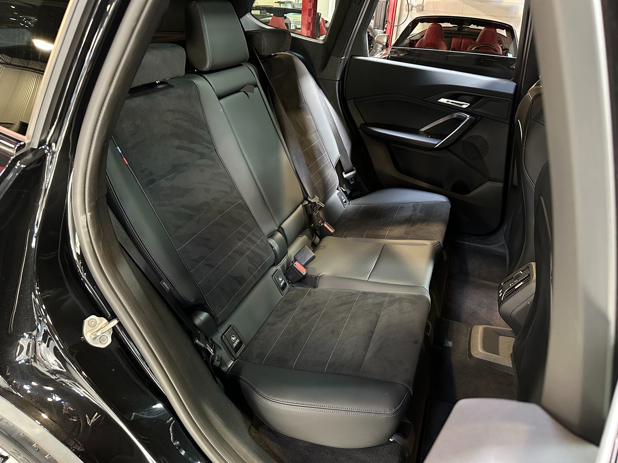 Photo 23 of this BMW X1