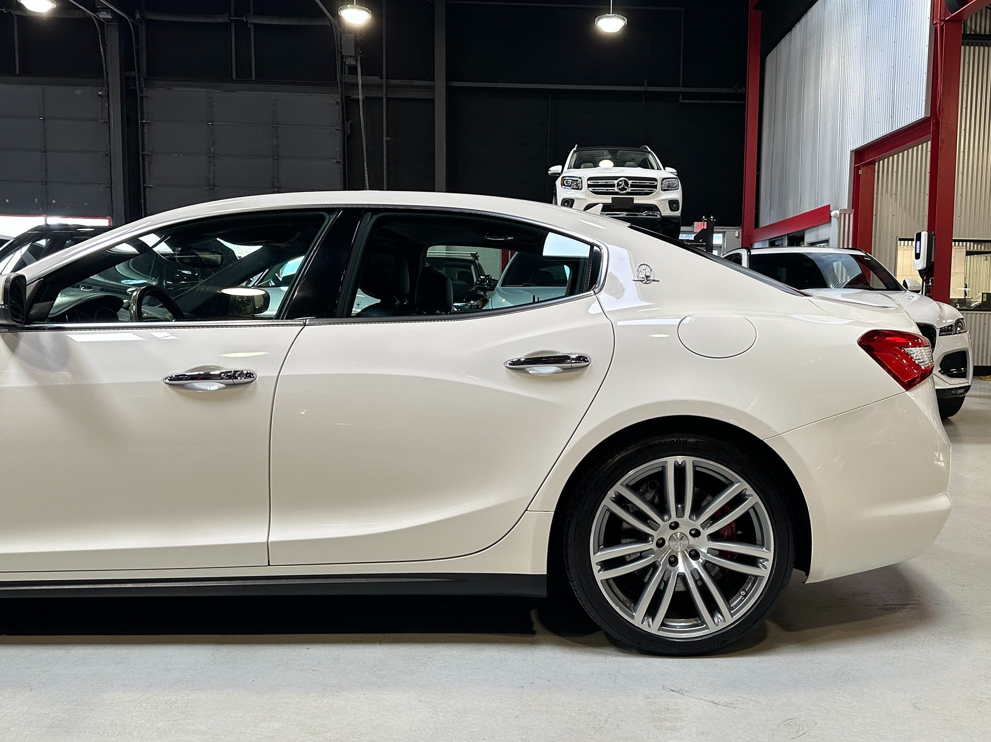 Photo 4 of this Maserati Ghibli