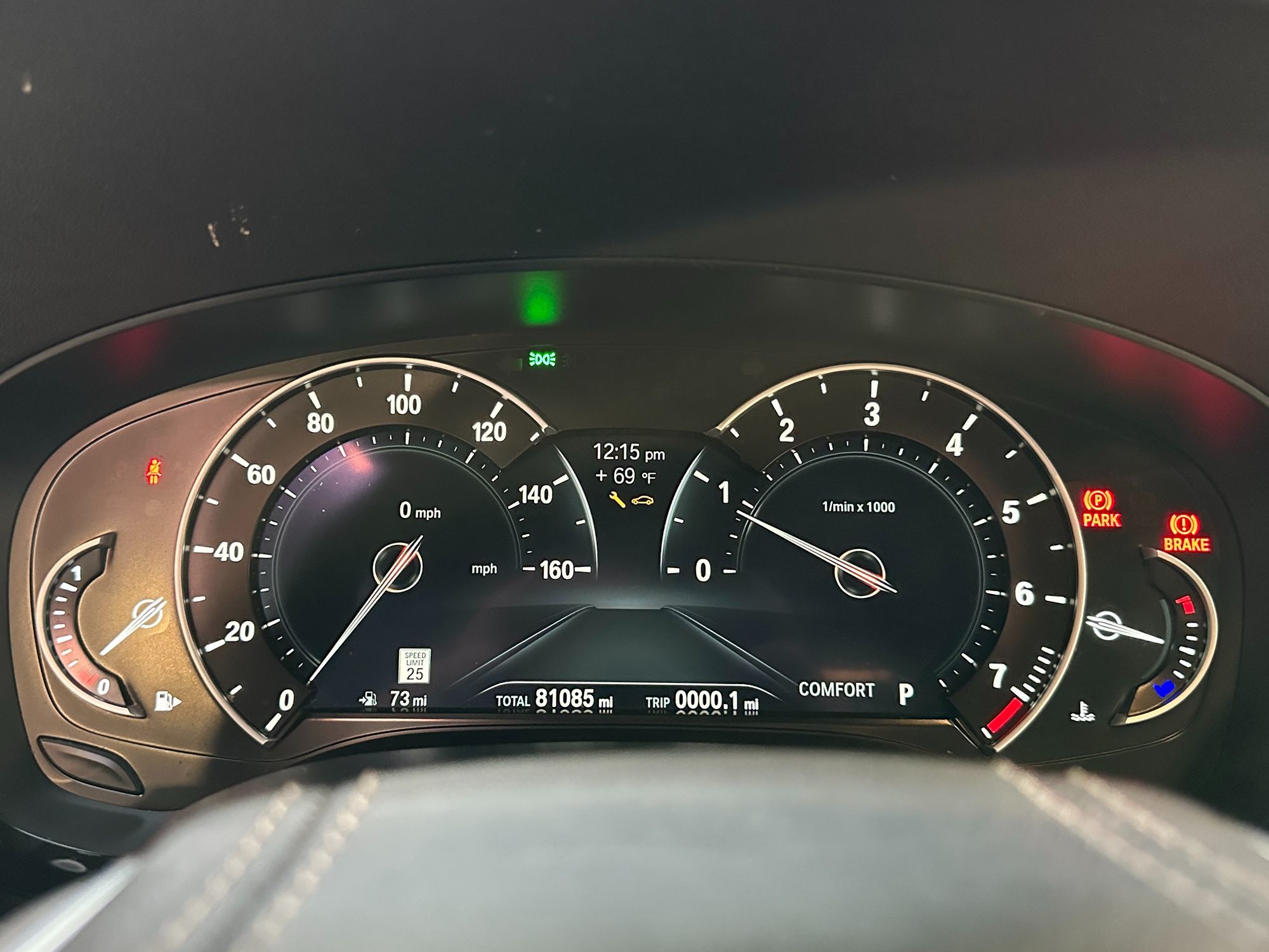 Photo 18 of this BMW 5 Series