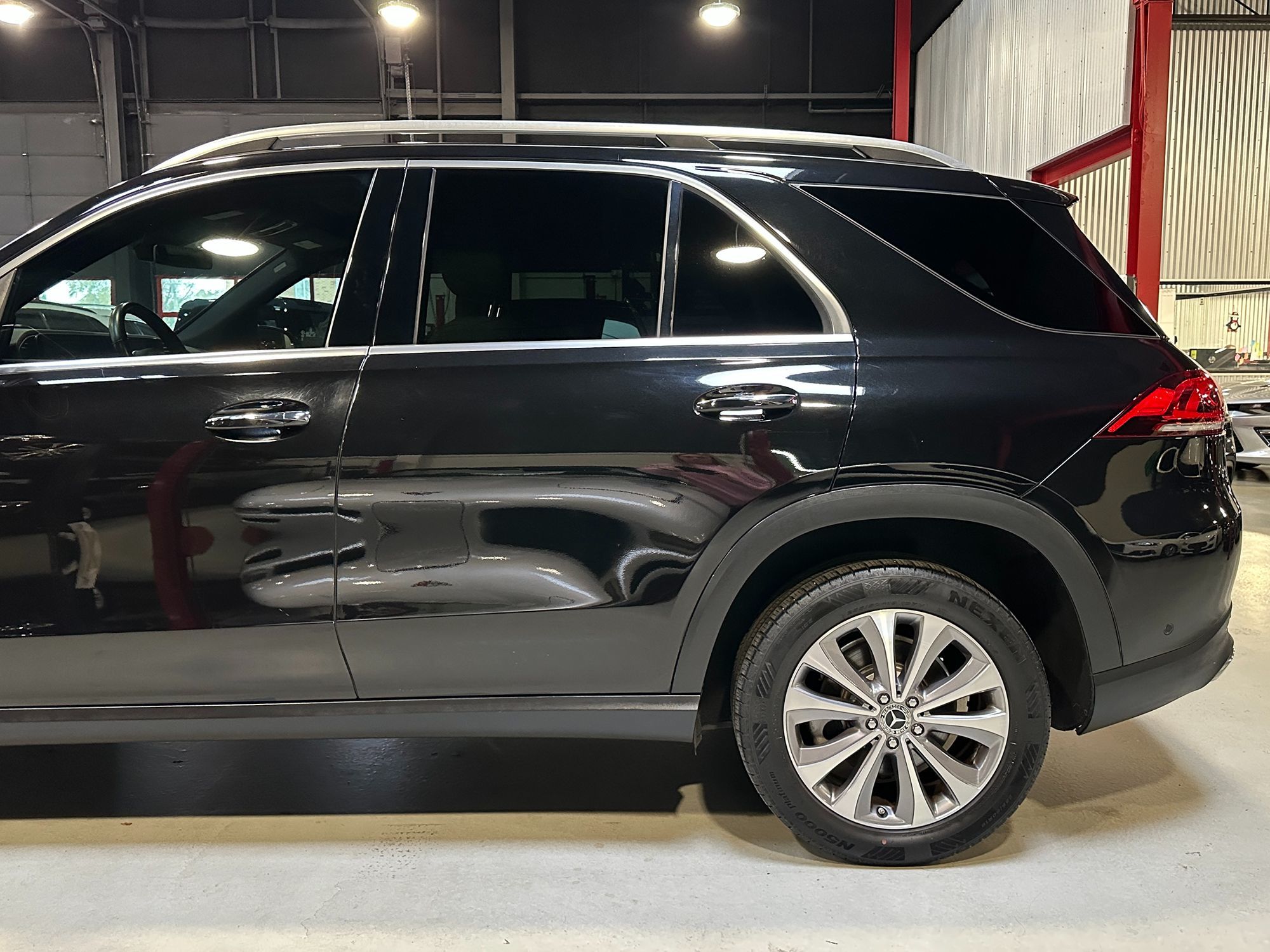 Photo 4 of this Mercedes-Benz GLE 350