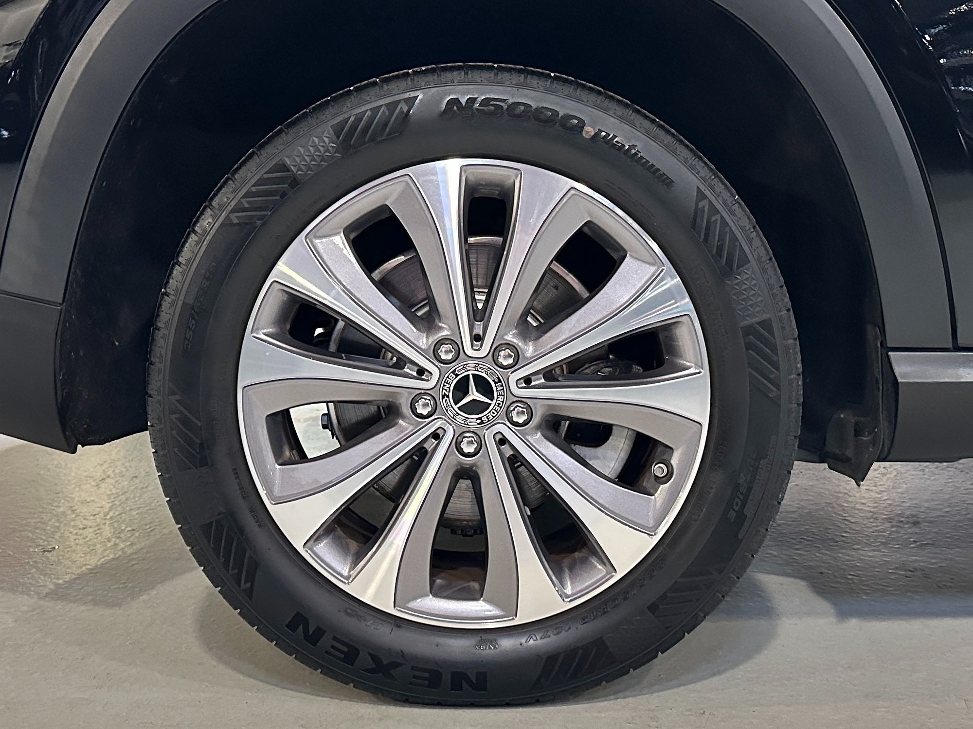 Photo 10 of this Mercedes-Benz GLE 350