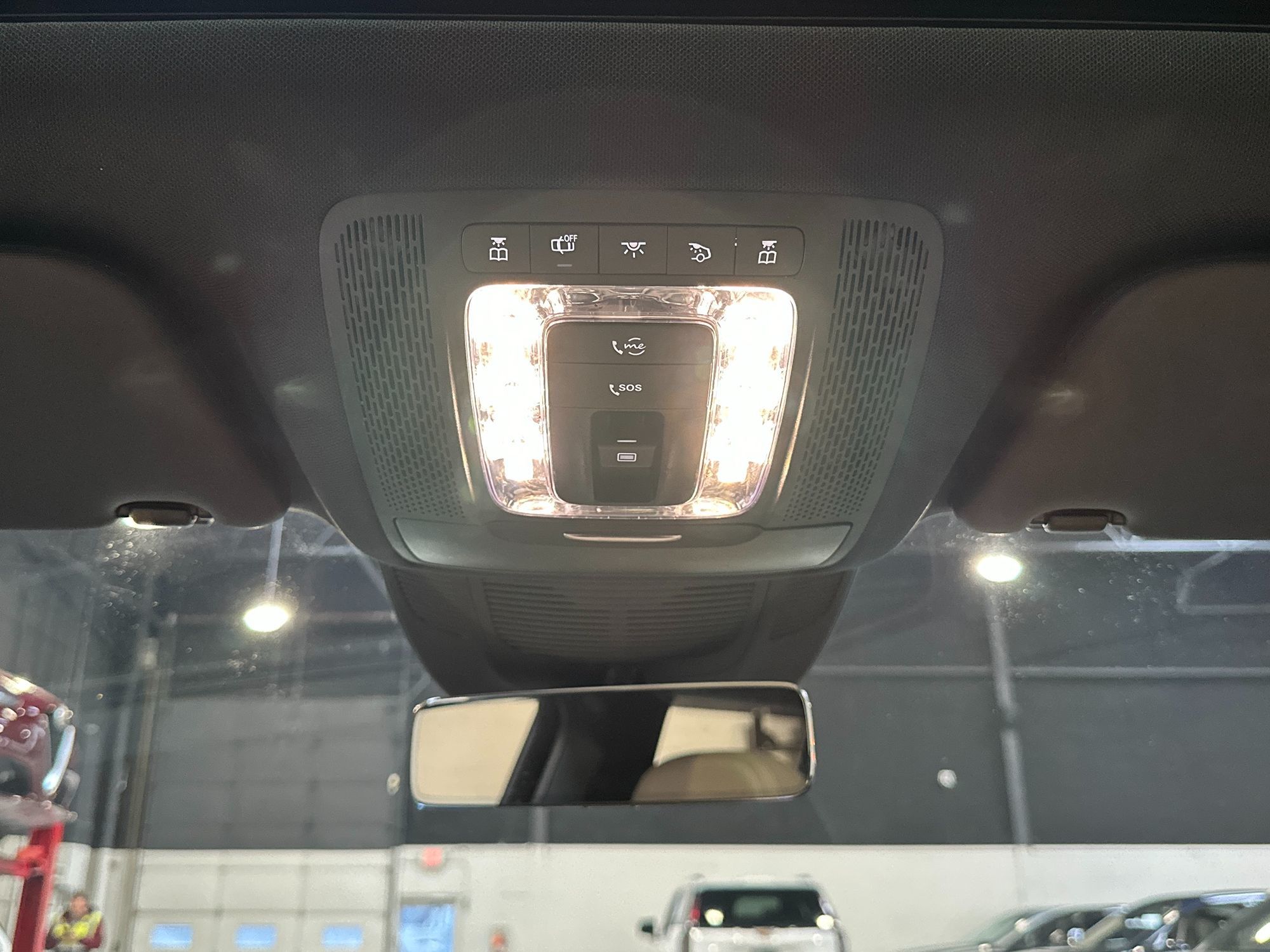Photo 31 of this Mercedes-Benz GLE 350