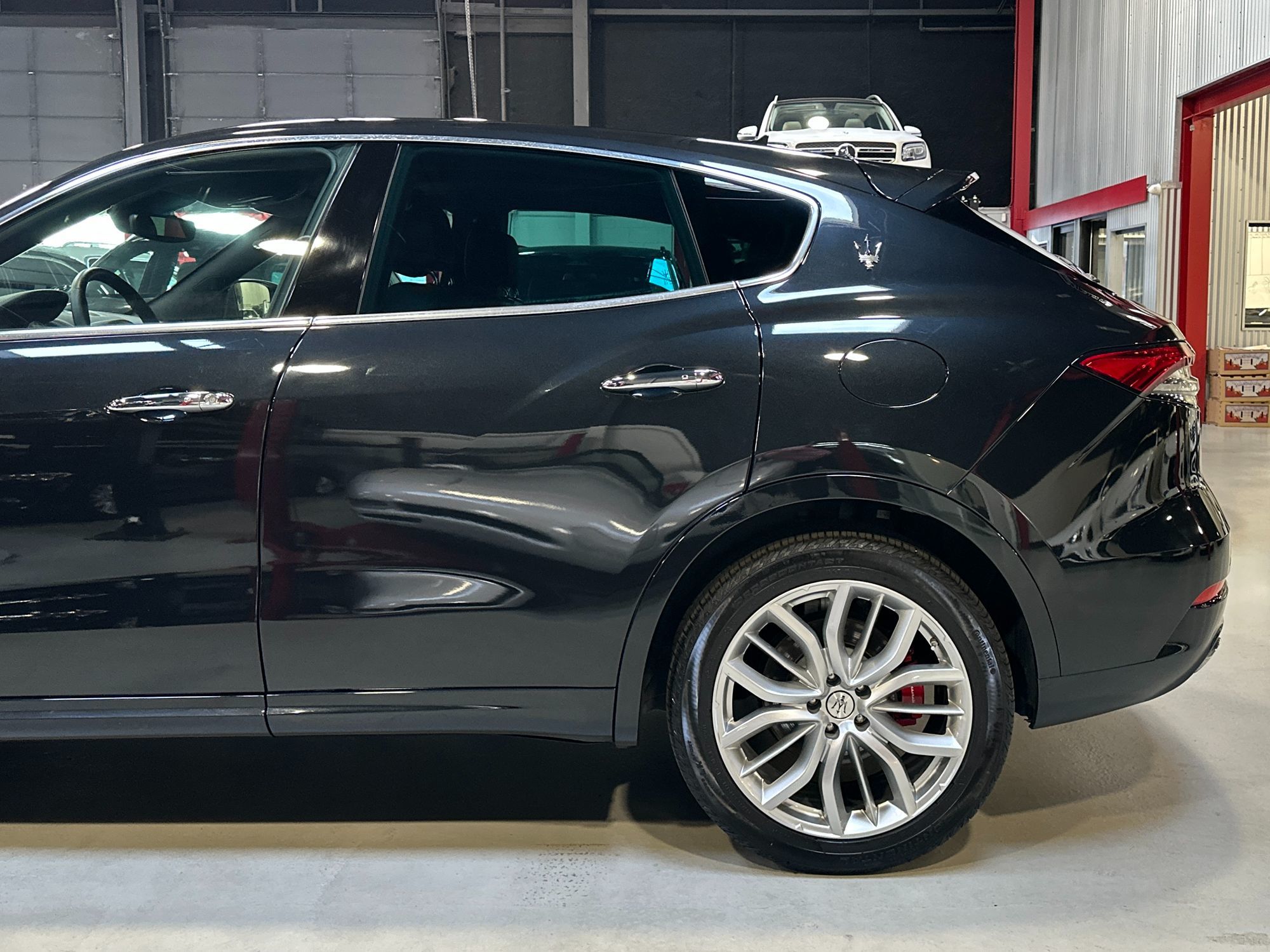 Photo 4 of this Maserati Levante