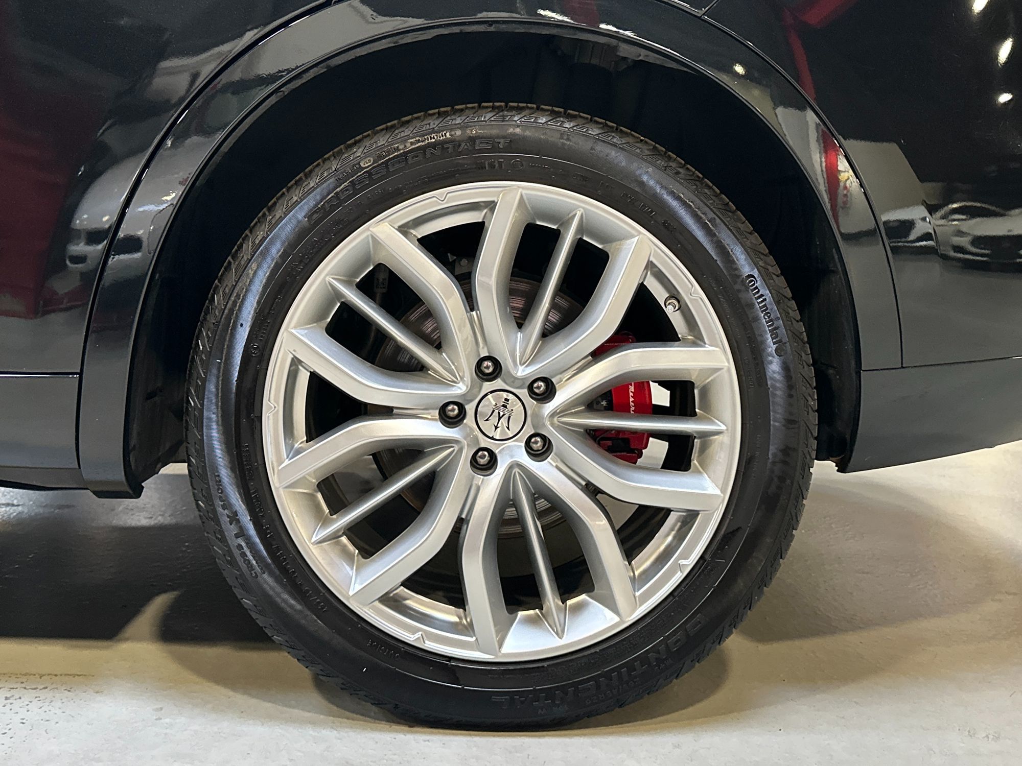 Photo 5 of this Maserati Levante