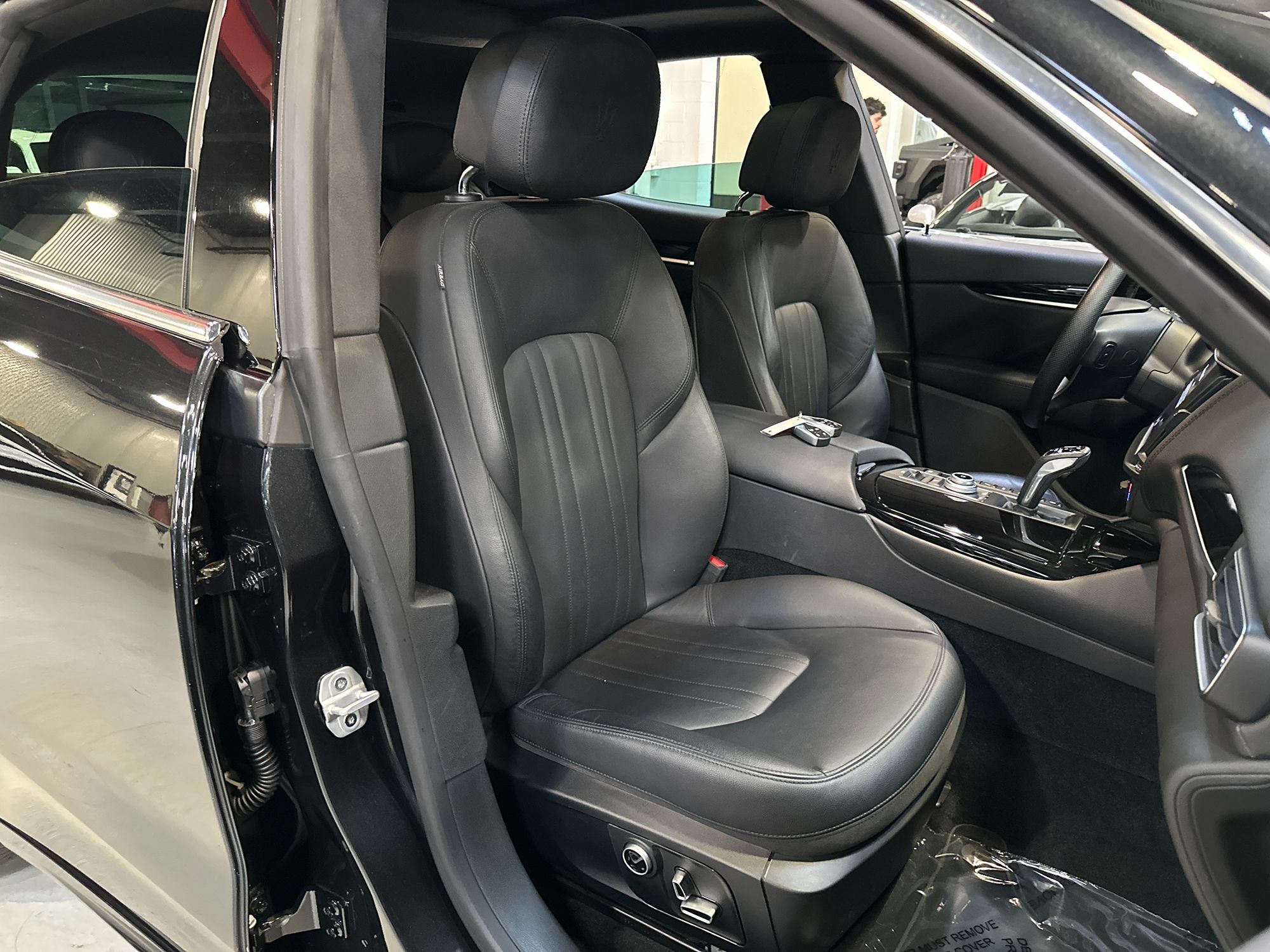 Photo 29 of this Maserati Levante