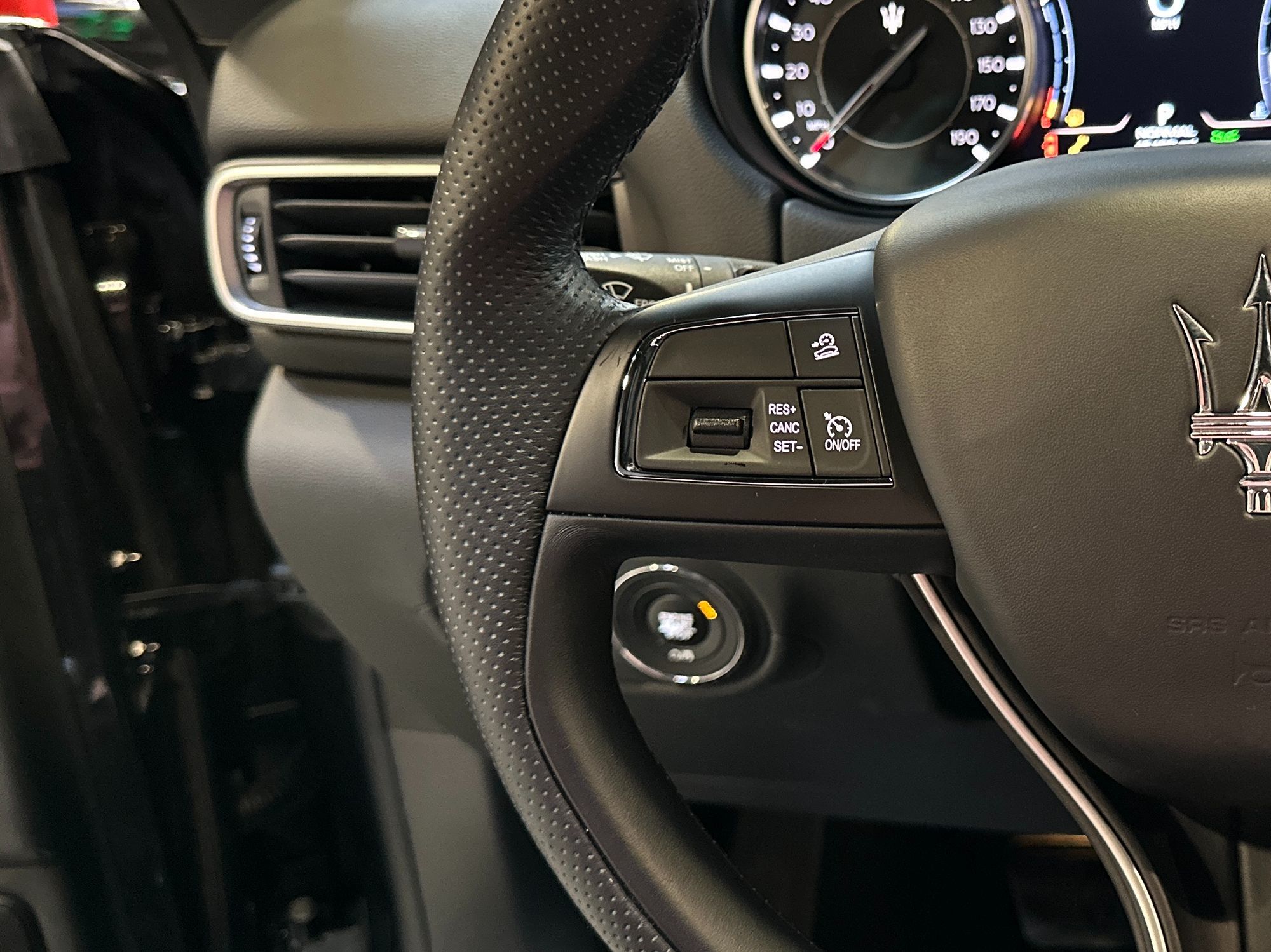 Photo 20 of this Maserati Levante