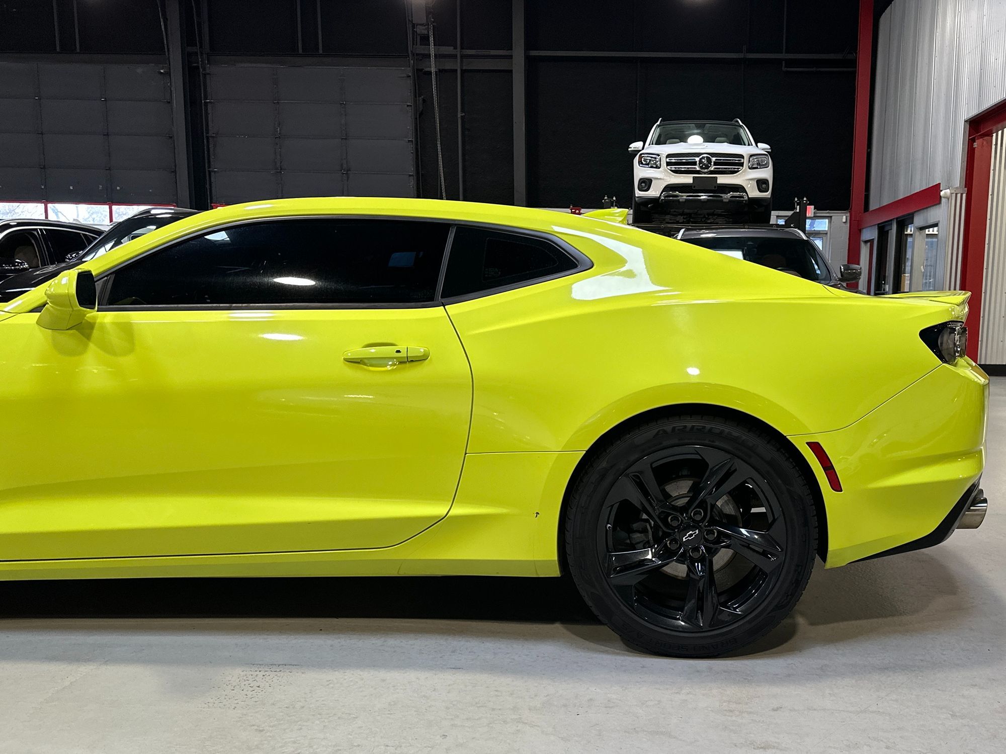 2021 Chevrolet Camaro LT1 photo 3