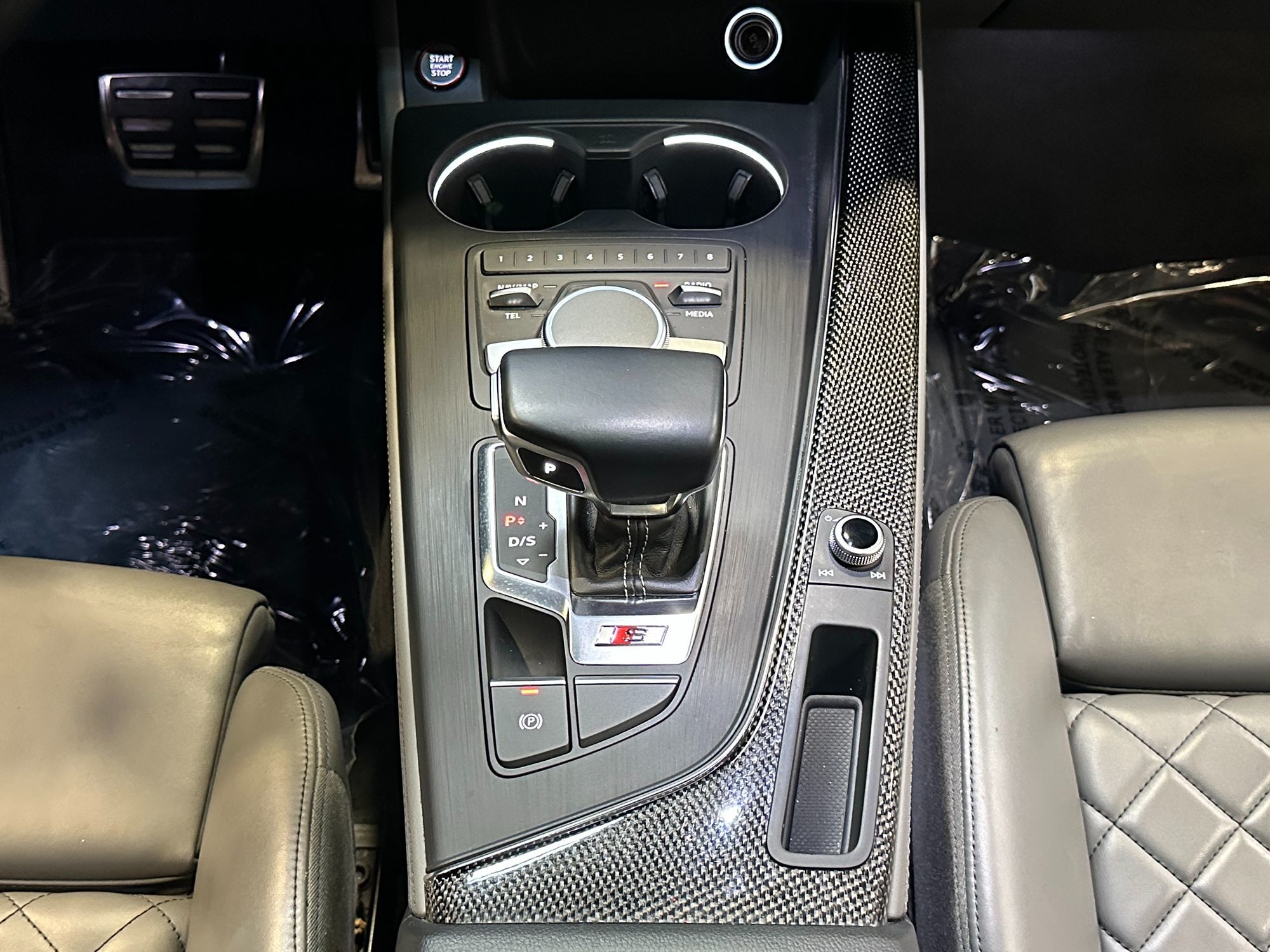 Photo 23 of this Audi S5 Coupe