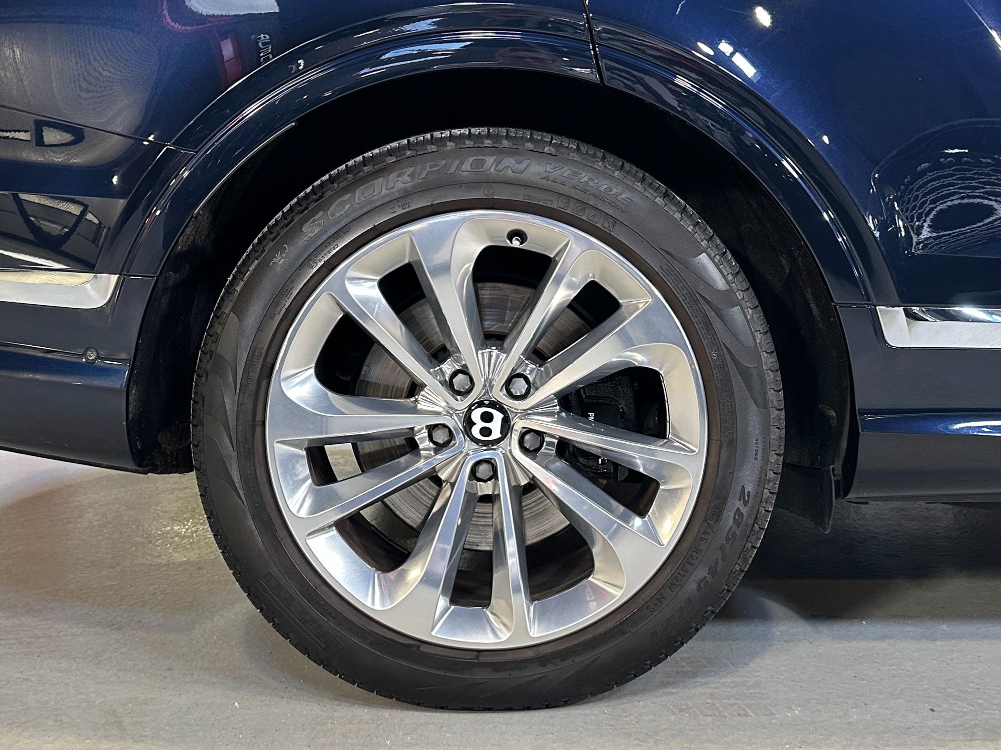 Photo 10 of this Bentley Bentayga