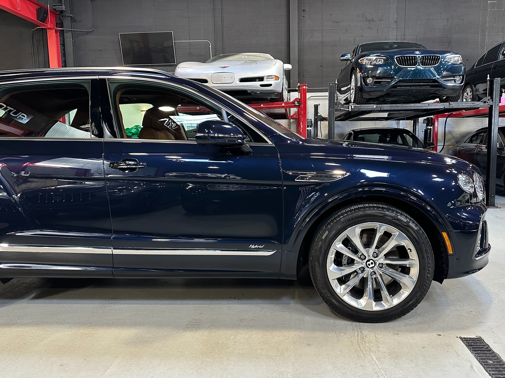 Photo 11 of this Bentley Bentayga