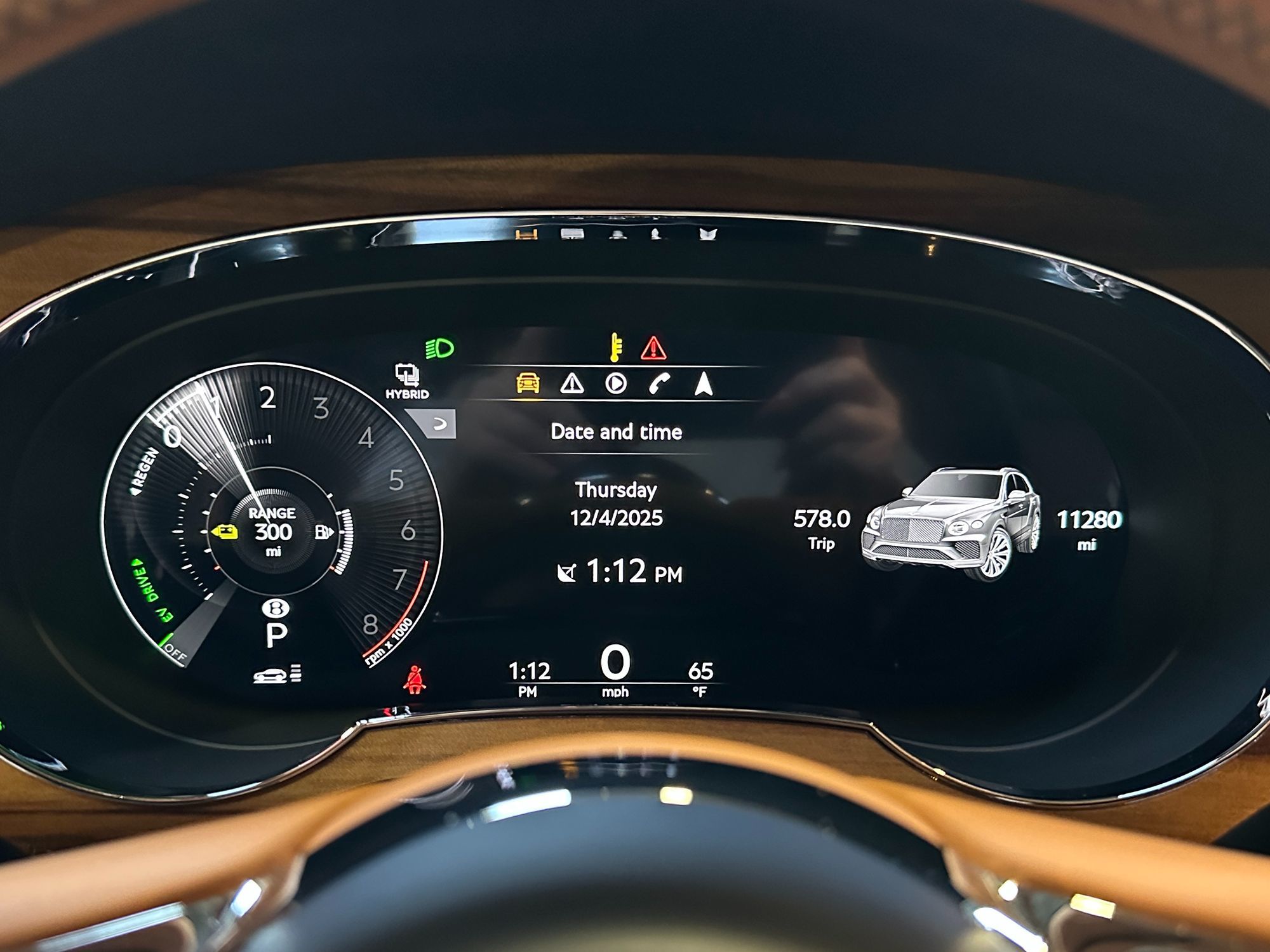 Photo 18 of this Bentley Bentayga