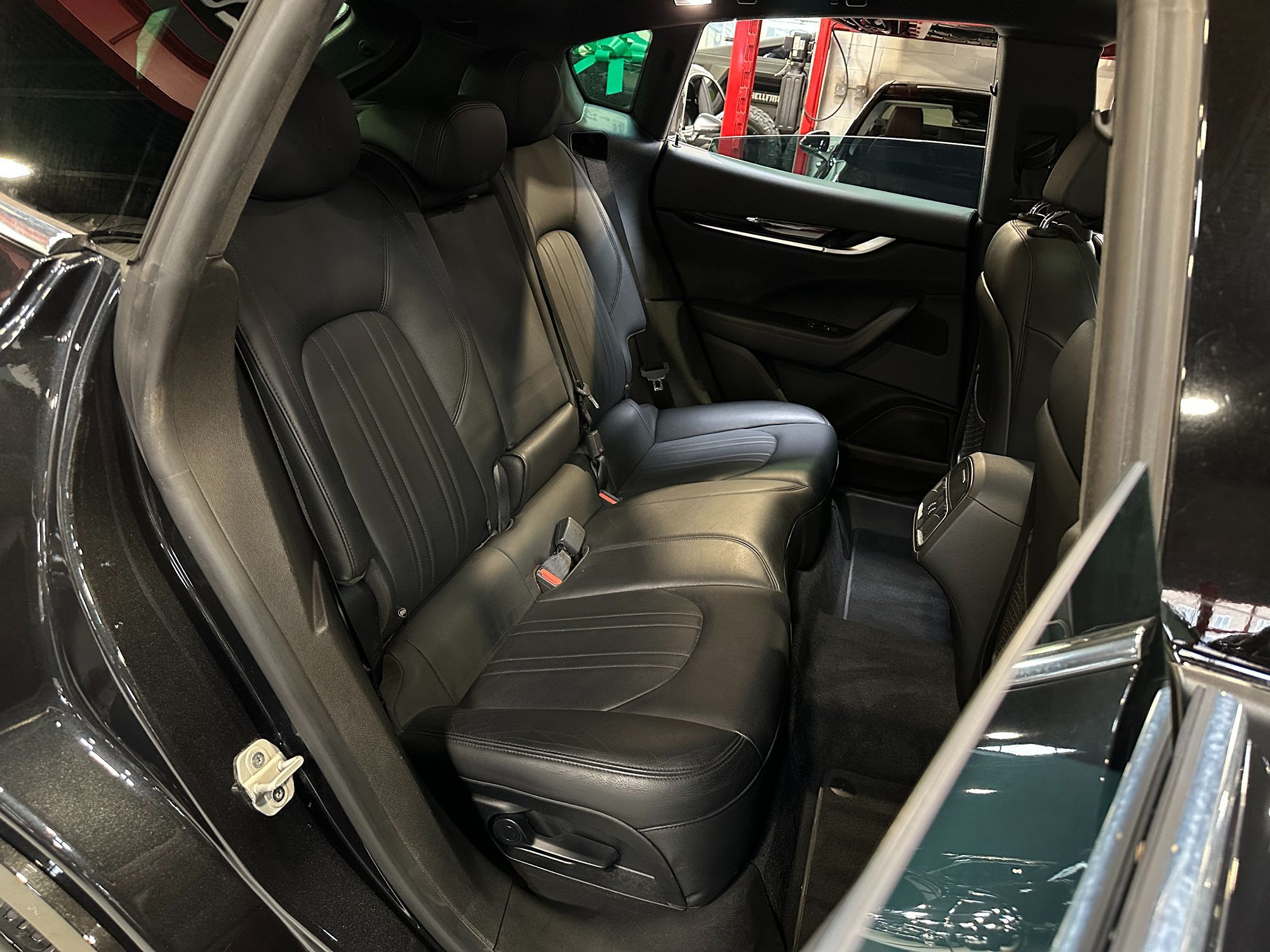 Photo 27 of this Maserati Levante