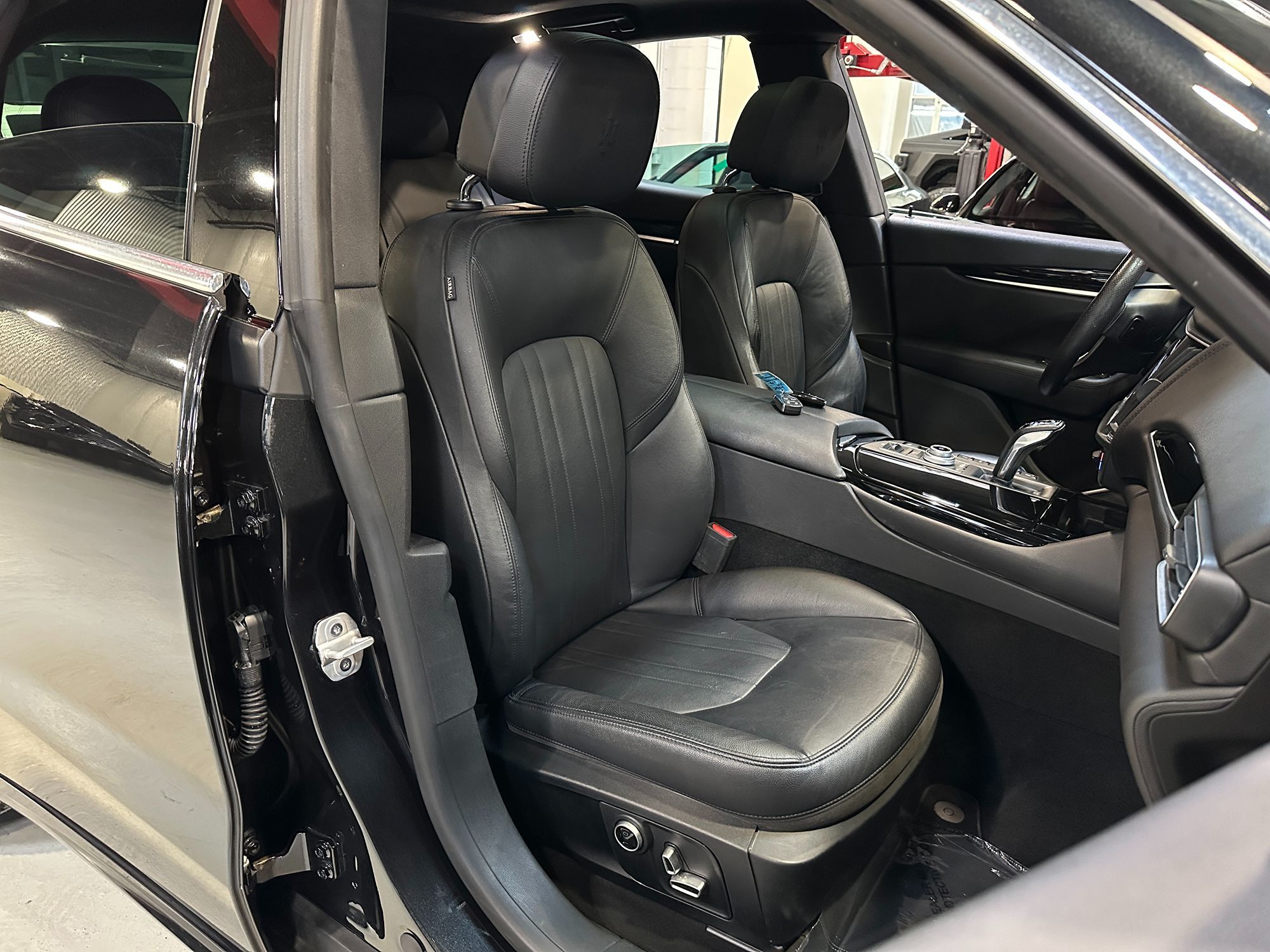 Photo 30 of this Maserati Levante