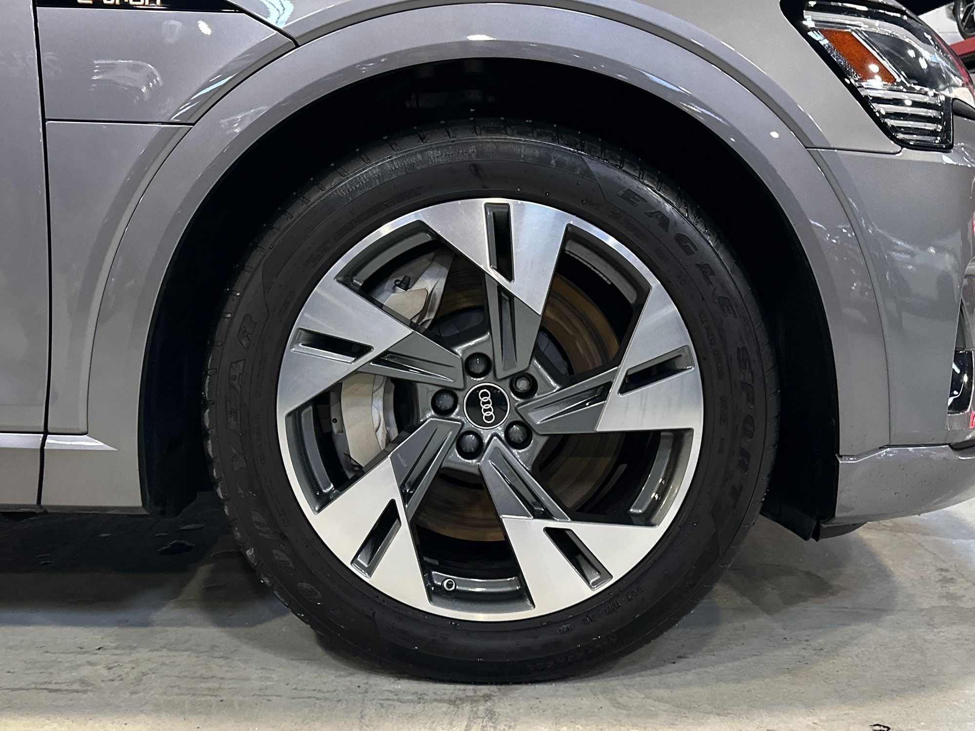 Photo 12 of this Audi e-tron