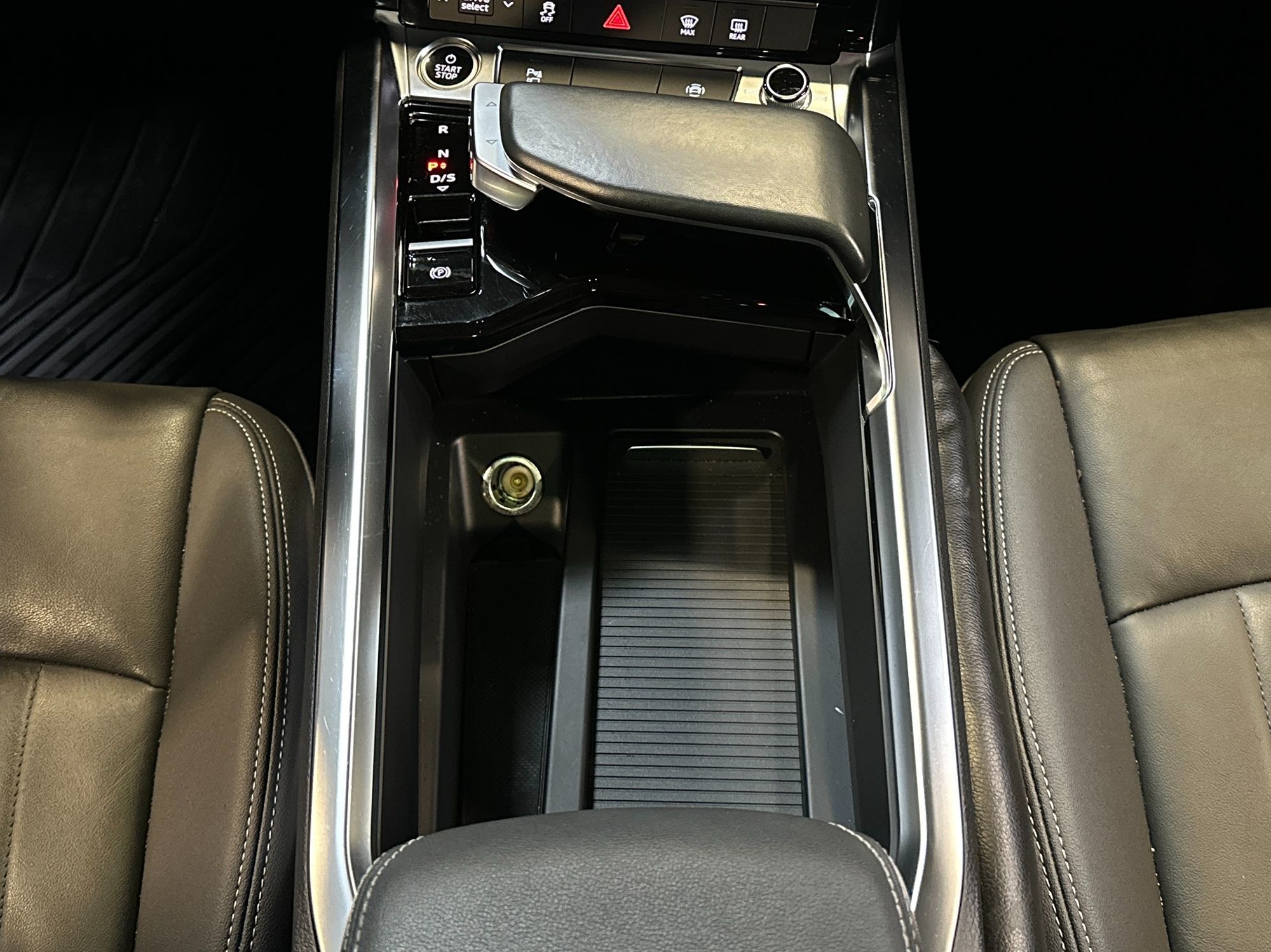 Photo 23 of this Audi e-tron